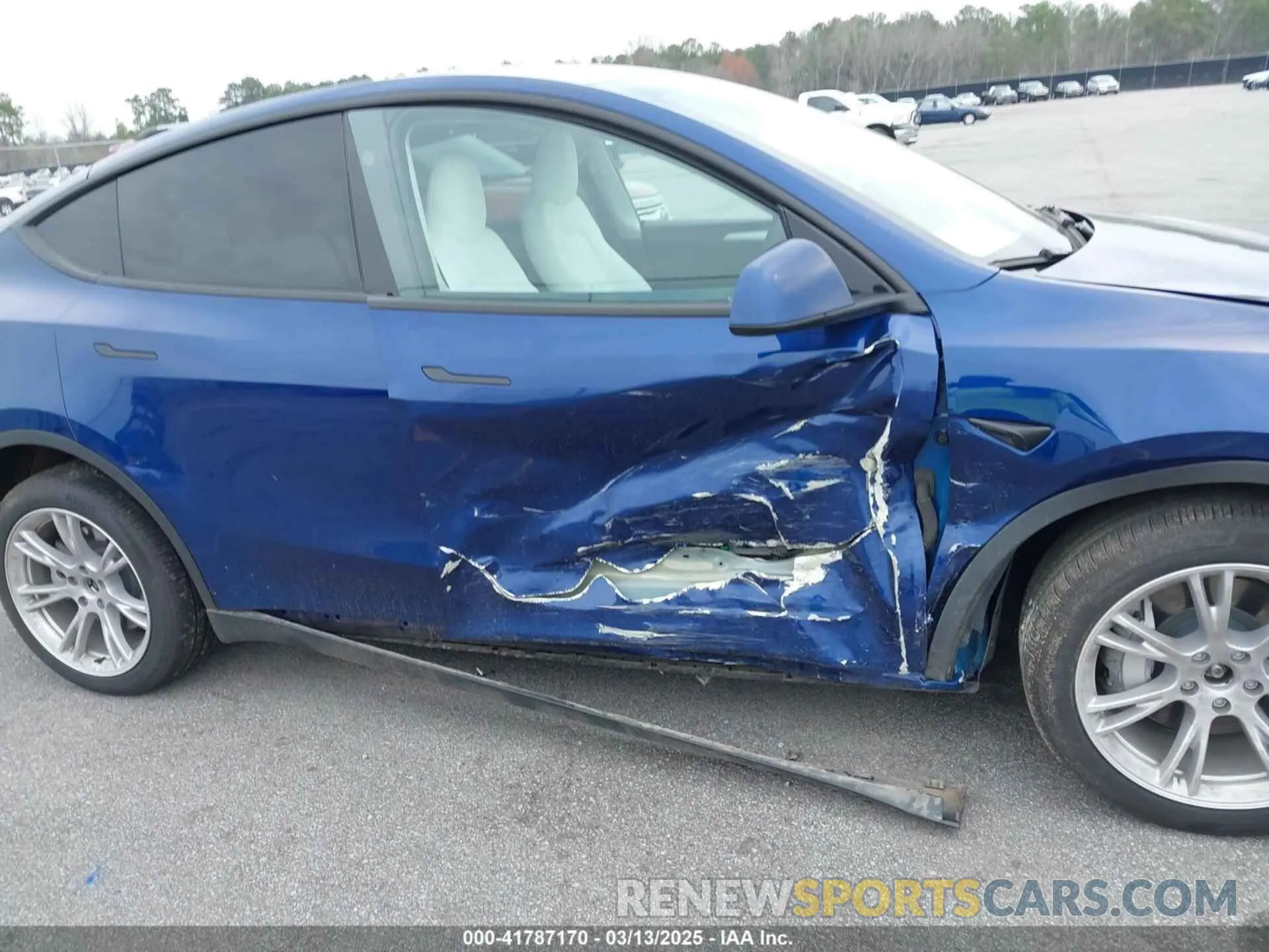 6 fotografías del automóvil dañado 7SAYGDEE7PA194998 TESLA MODEL Y 2023