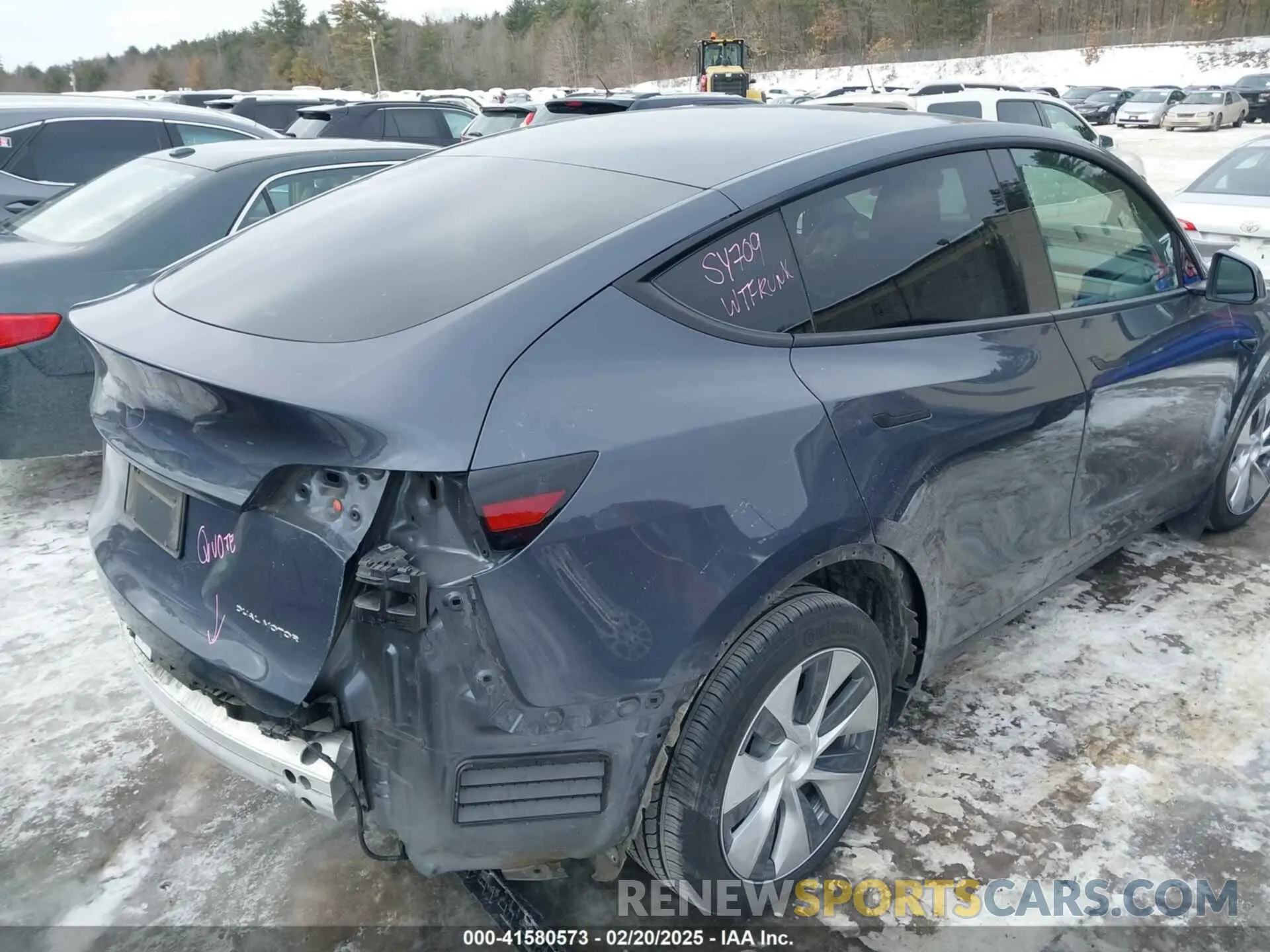 4 fotografías del automóvil dañado 7SAYGDEE7PF602709 TESLA MODEL Y 2023