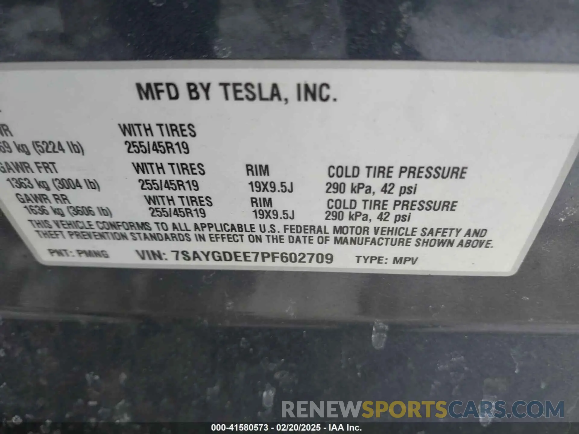 9 fotografías del automóvil dañado 7SAYGDEE7PF602709 TESLA MODEL Y 2023