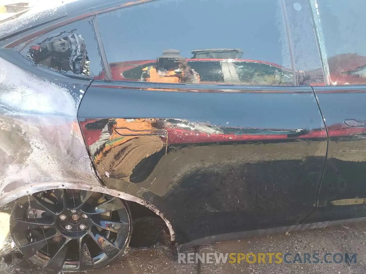 10 fotografías del automóvil dañado 7SAYGDEE7PF627643 TESLA MODEL Y 2023