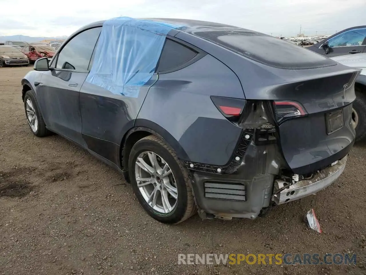 2 fotografías del automóvil dañado 7SAYGDEE7PF706519 TESLA MODEL Y 2023