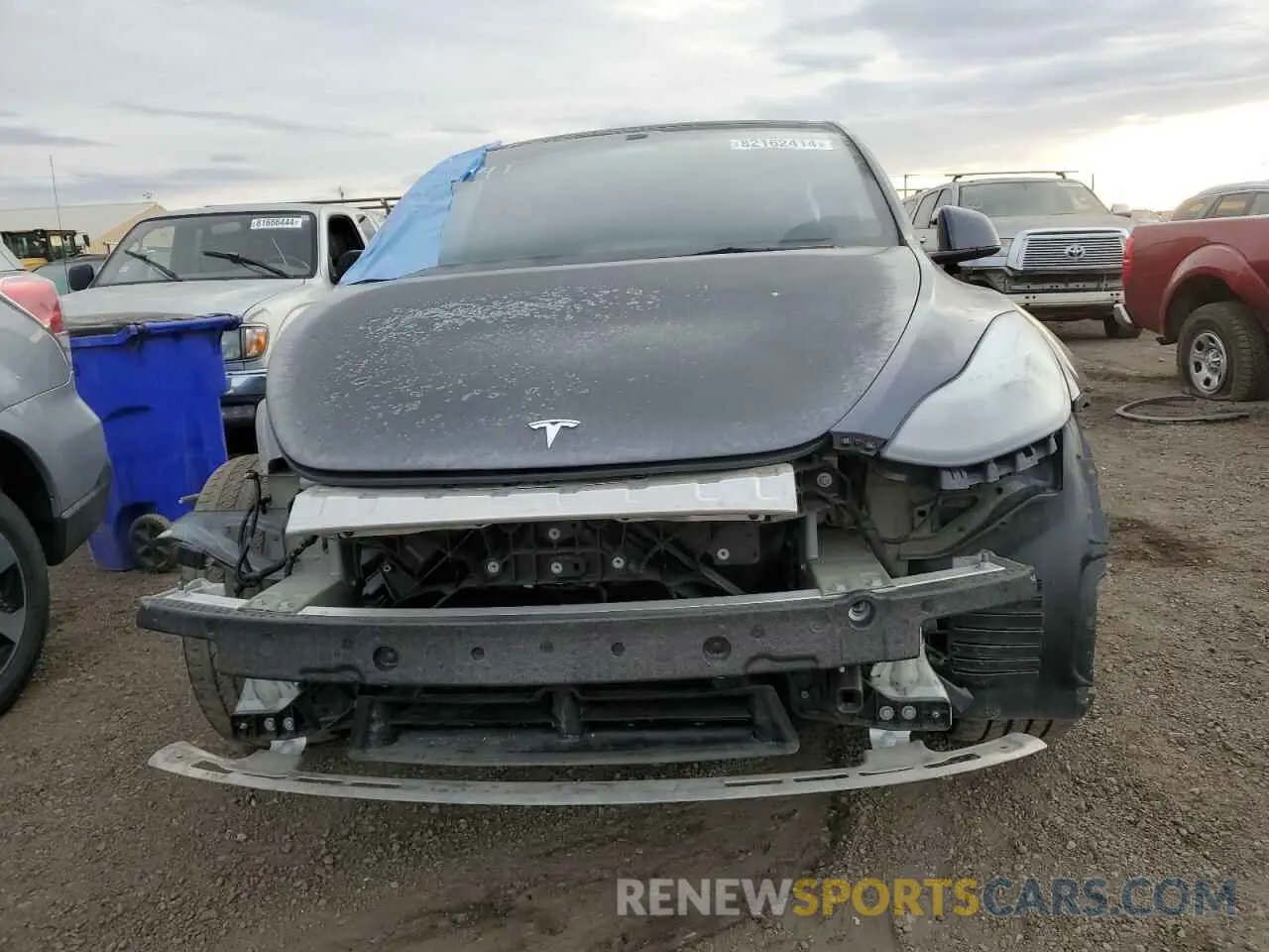 5 fotografías del automóvil dañado 7SAYGDEE7PF706519 TESLA MODEL Y 2023