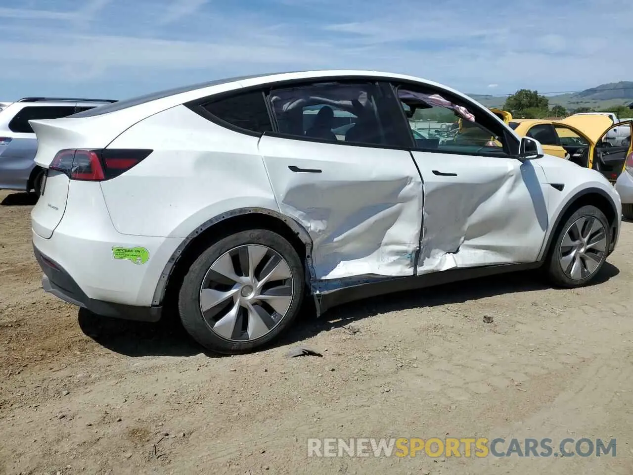 3 fotografías del automóvil dañado 7SAYGDEE7PF747894 TESLA MODEL Y 2023