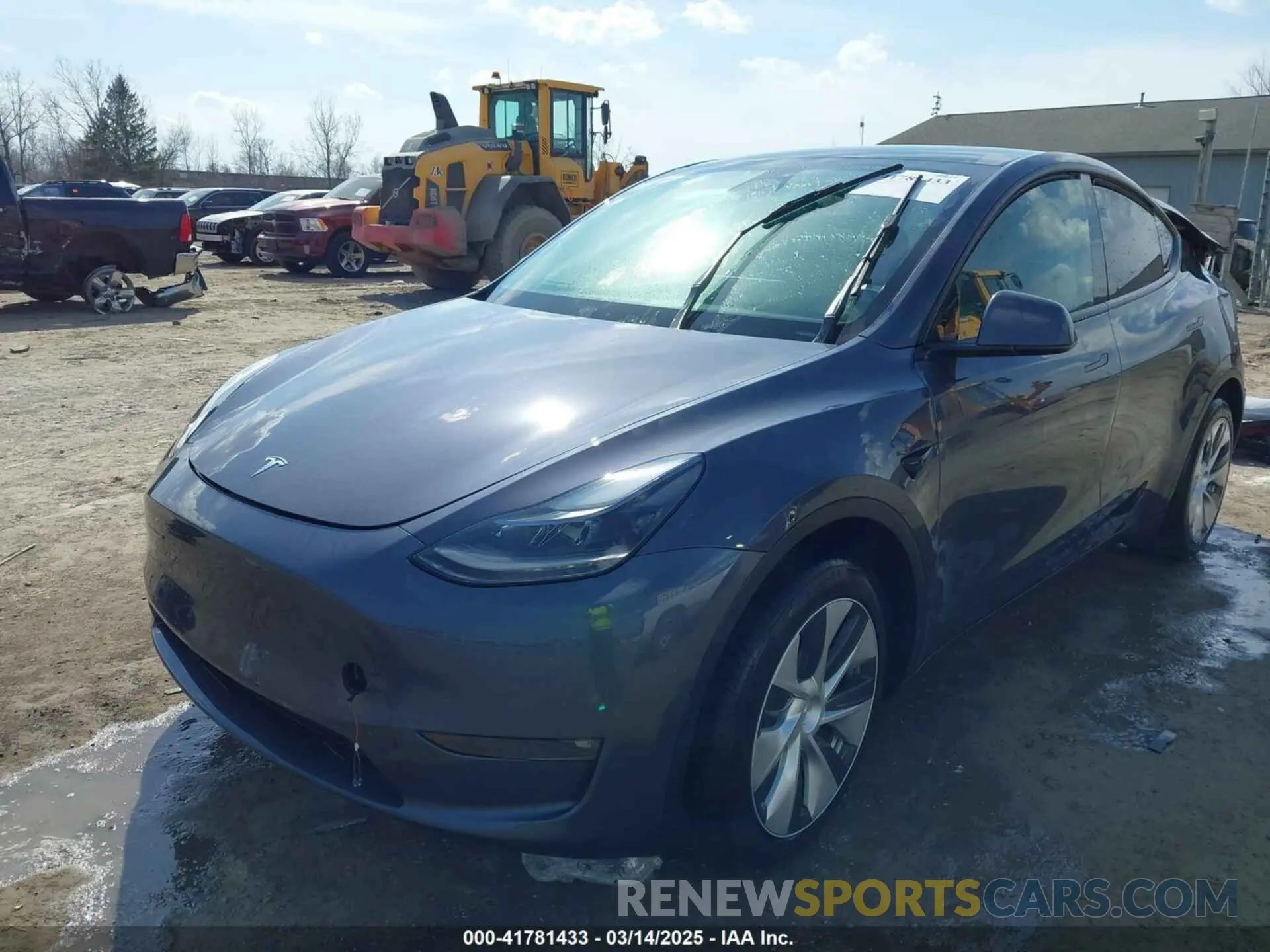 2 fotografías del automóvil dañado 7SAYGDEE7PF755980 TESLA MODEL Y 2023