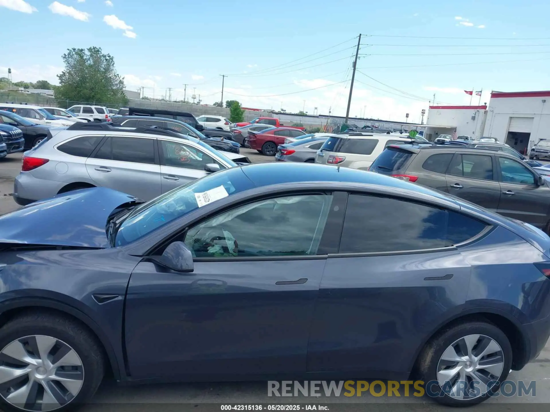 13 fotografías del automóvil dañado 7SAYGDEE7PF852113 TESLA MODEL Y 2023