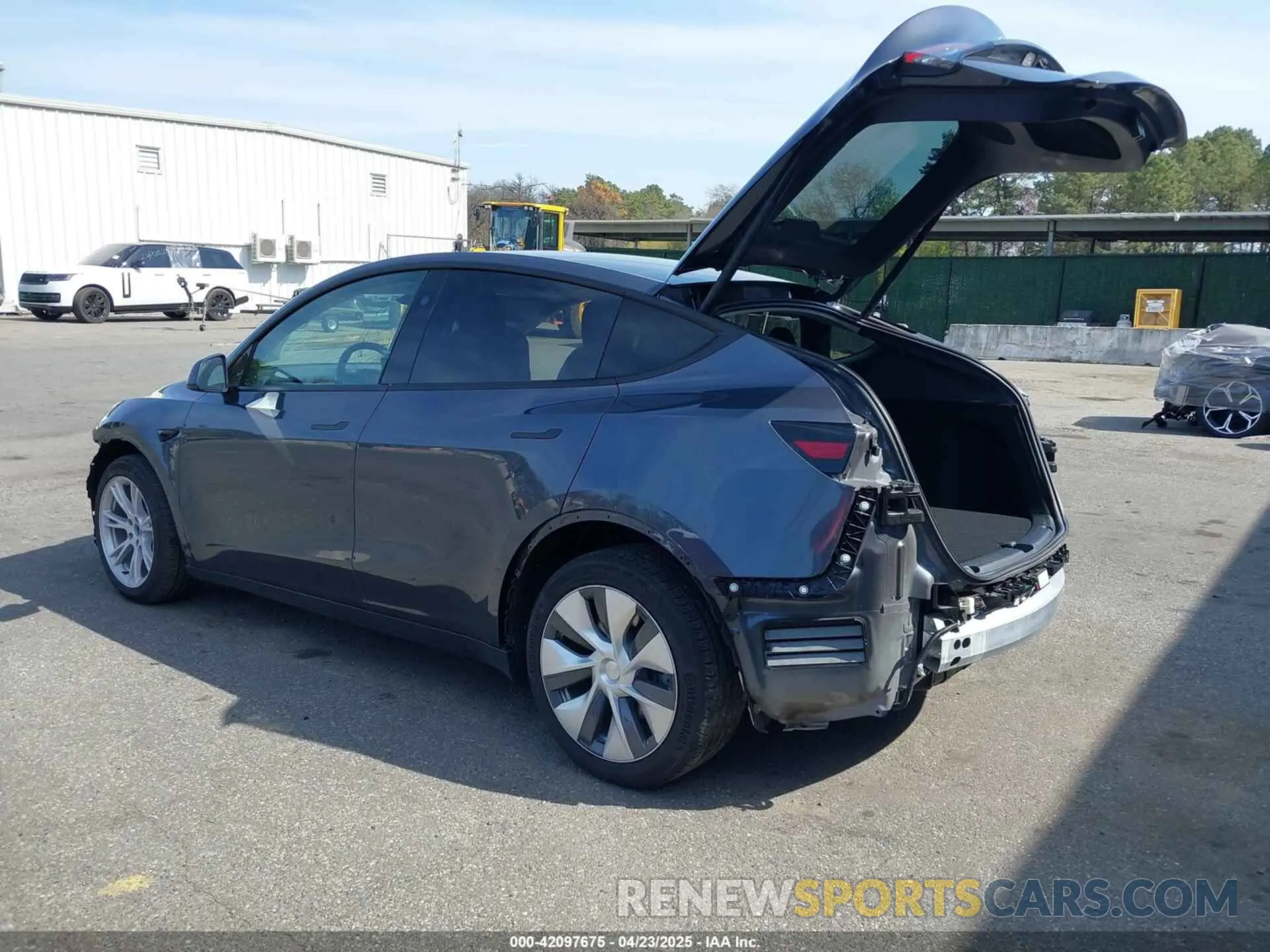 3 fotografías del automóvil dañado 7SAYGDEE7PF856985 TESLA MODEL Y 2023