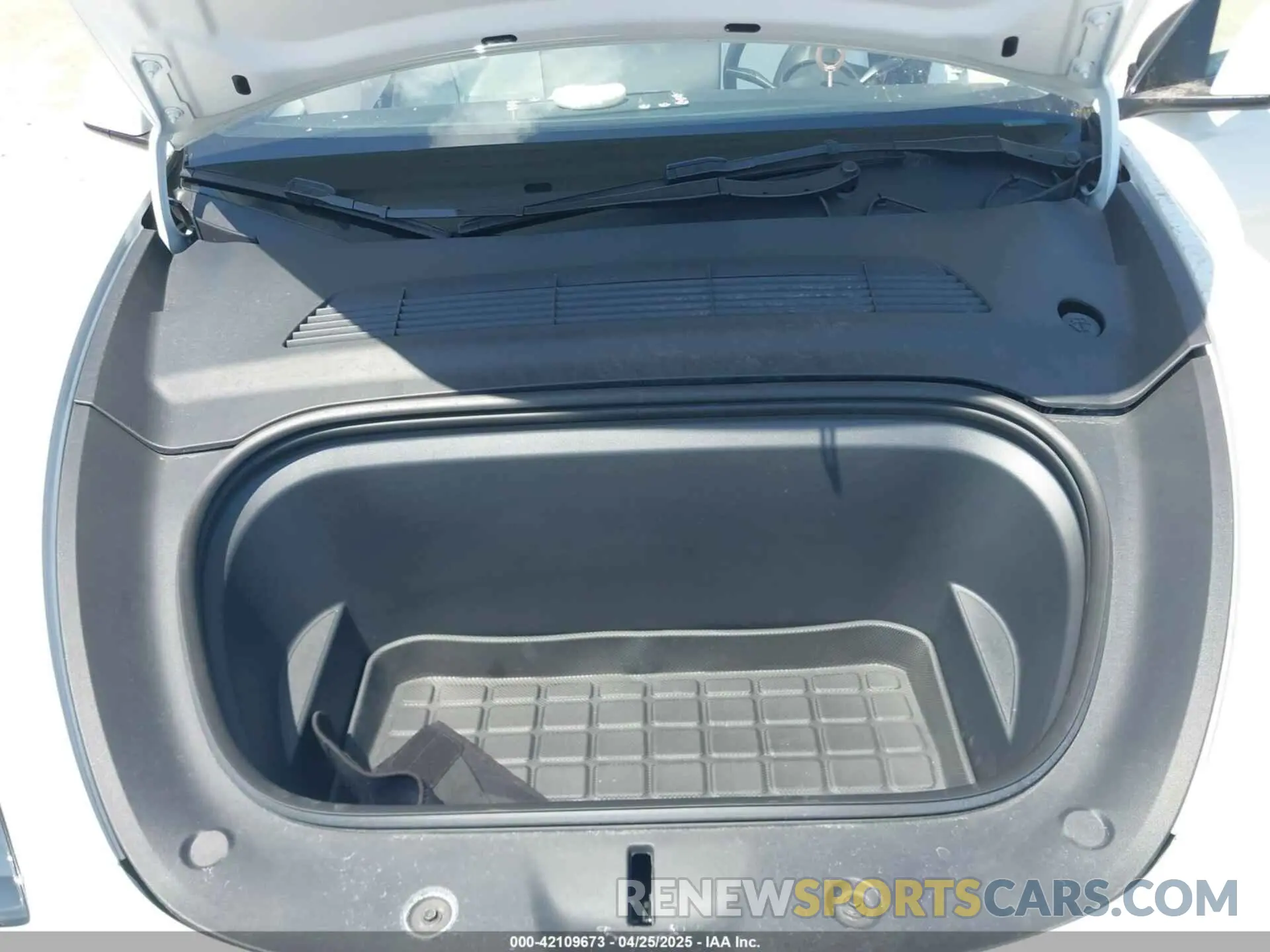 10 fotografías del automóvil dañado 7SAYGDEE7PF865539 TESLA MODEL Y 2023