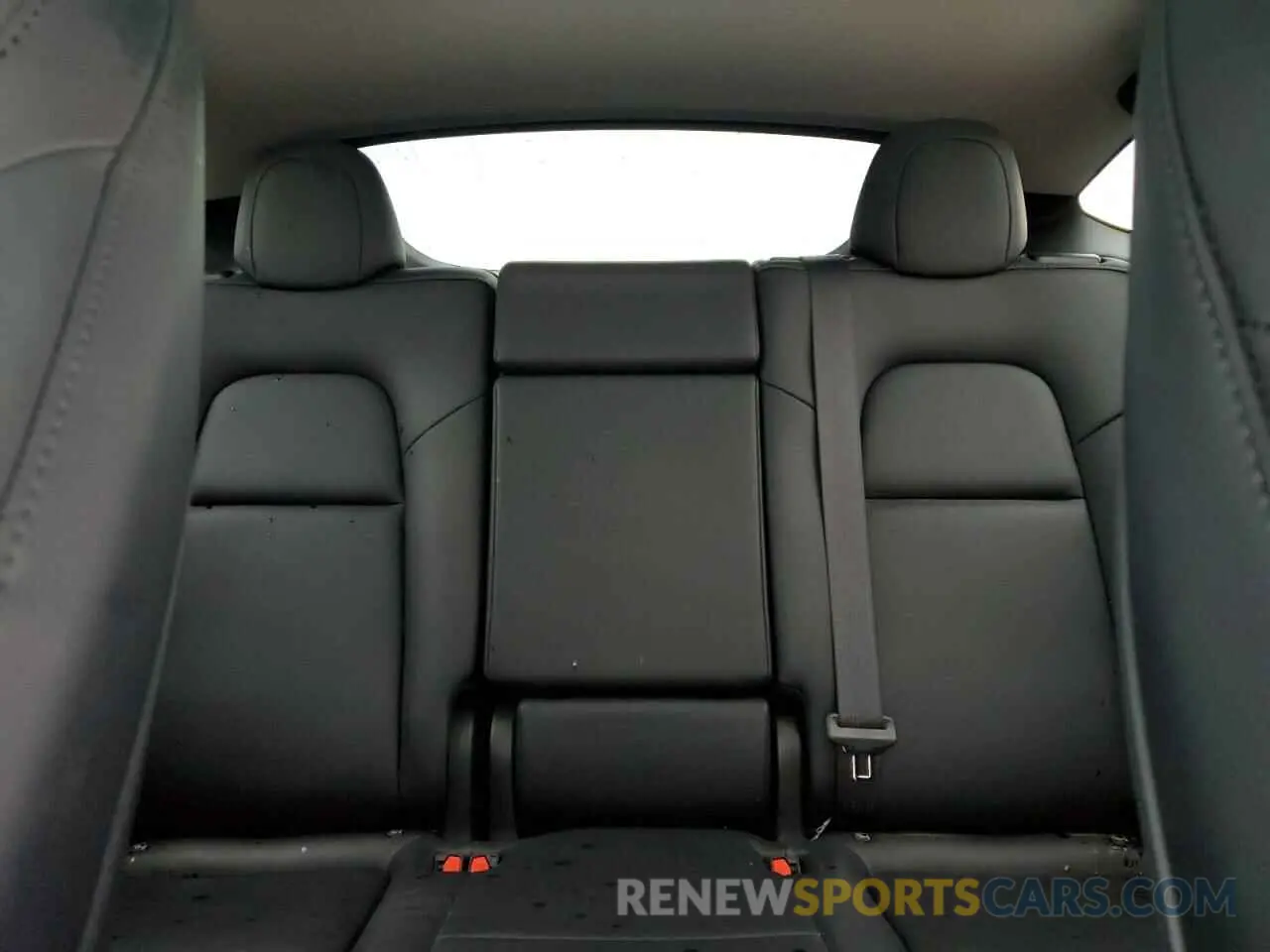 10 fotografías del automóvil dañado 7SAYGDEE7PF879523 TESLA MODEL Y 2023