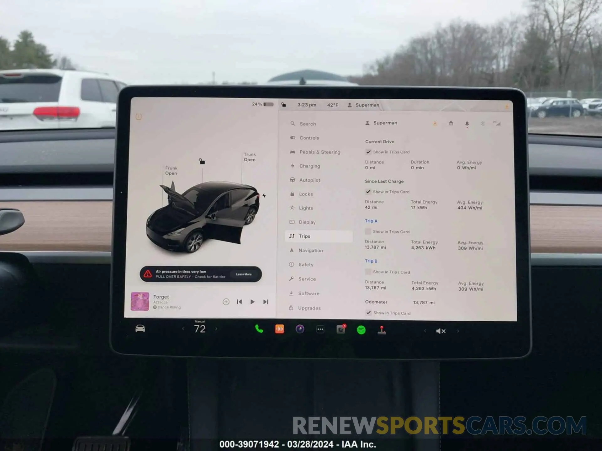 18 fotografías del automóvil dañado 7SAYGDEE7PF899061 TESLA MODEL Y 2023