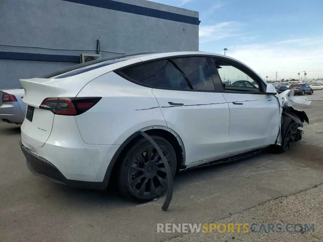 3 fotografías del automóvil dañado 7SAYGDEE8PA026562 TESLA MODEL Y 2023