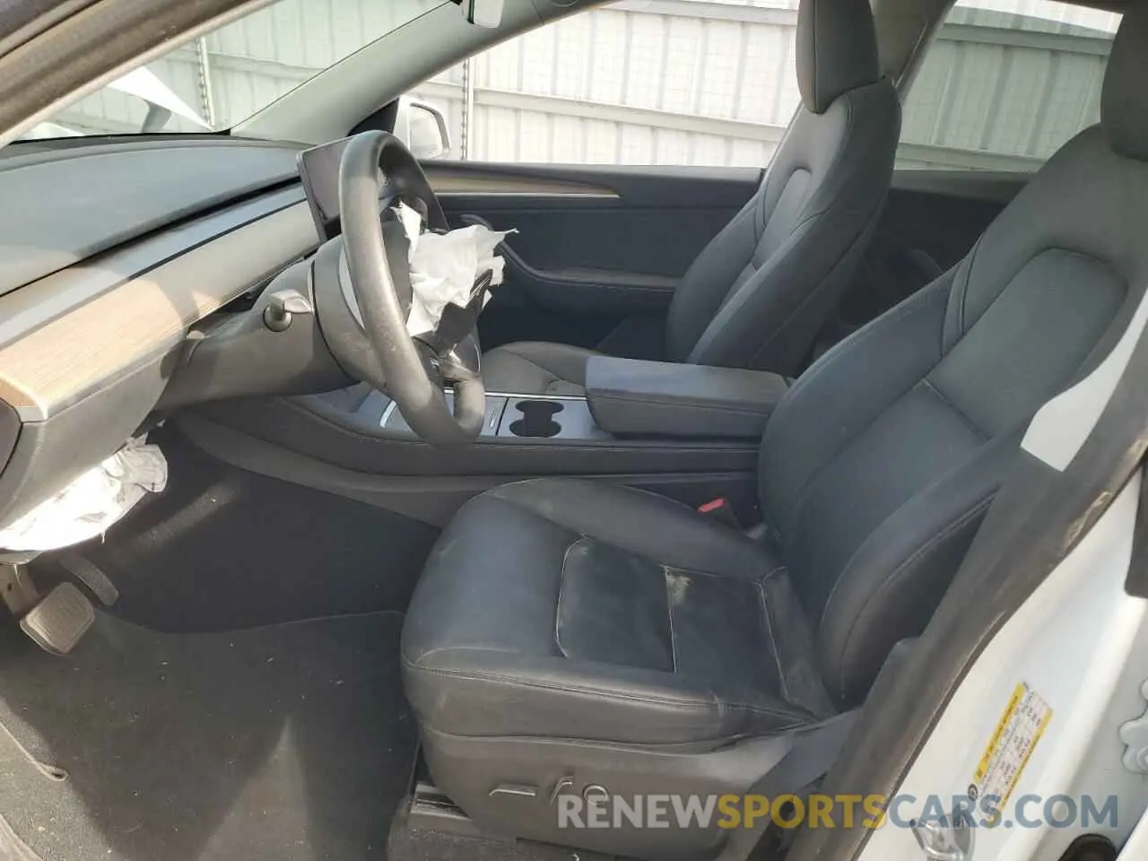 7 fotografías del automóvil dañado 7SAYGDEE8PA026562 TESLA MODEL Y 2023
