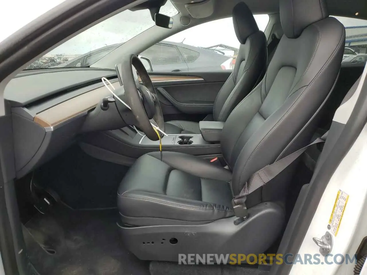 7 fotografías del automóvil dañado 7SAYGDEE8PA069783 TESLA MODEL Y 2023