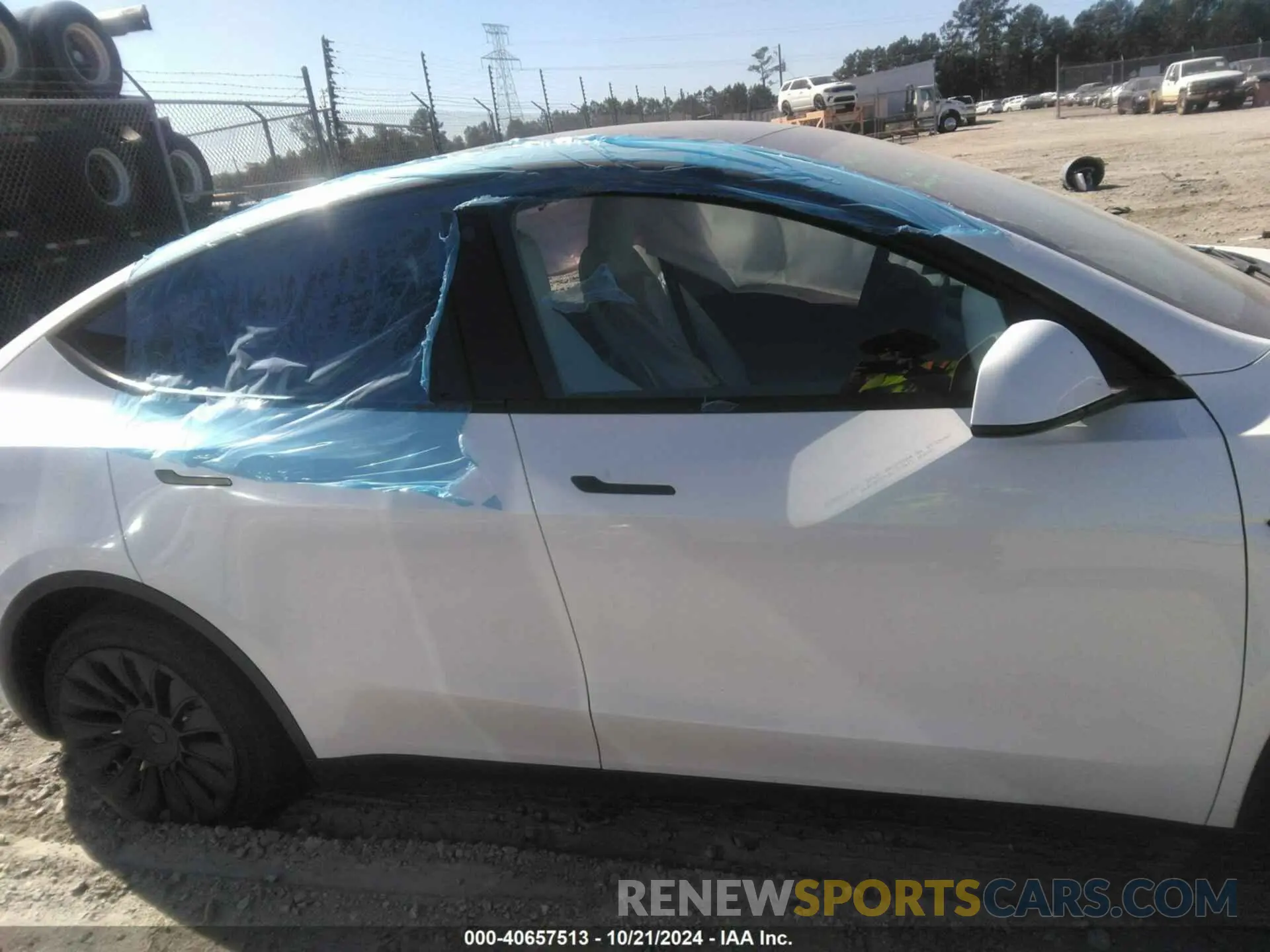 12 fotografías del automóvil dañado 7SAYGDEE8PA101924 TESLA MODEL Y 2023