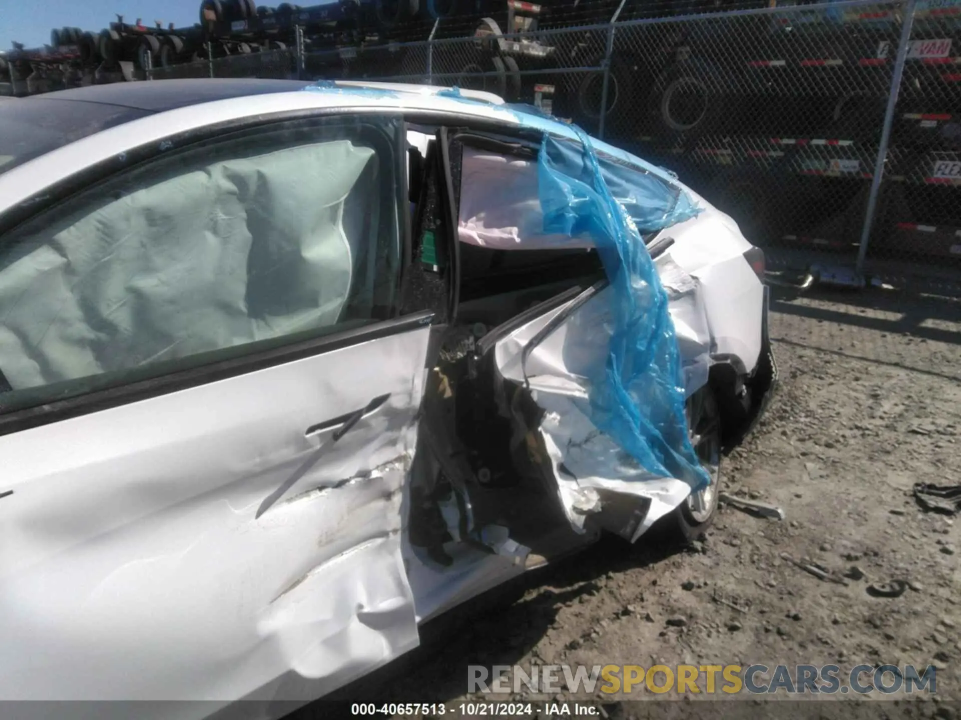 6 fotografías del automóvil dañado 7SAYGDEE8PA101924 TESLA MODEL Y 2023