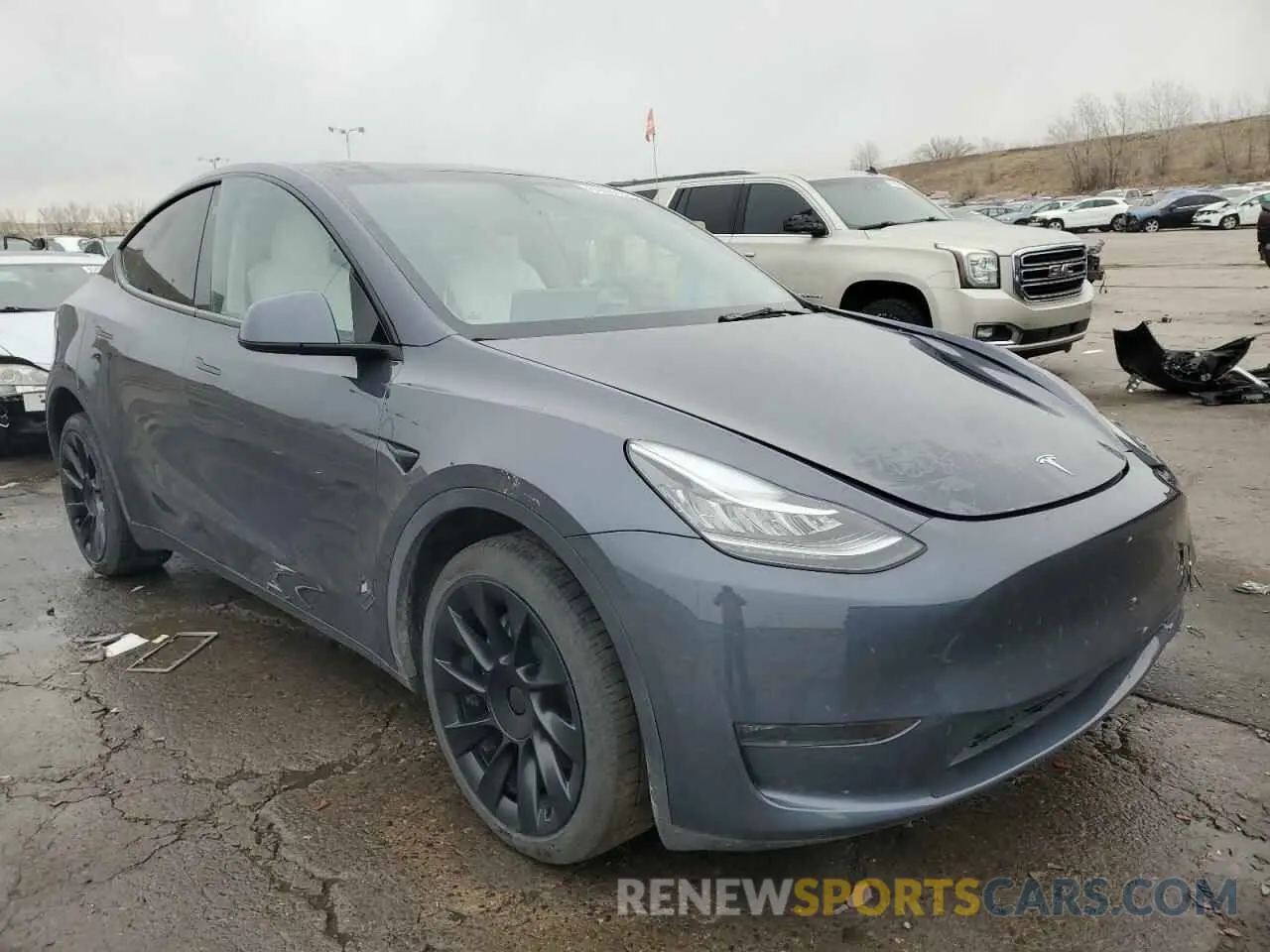 4 fotografías del automóvil dañado 7SAYGDEE8PA116004 TESLA MODEL Y 2023