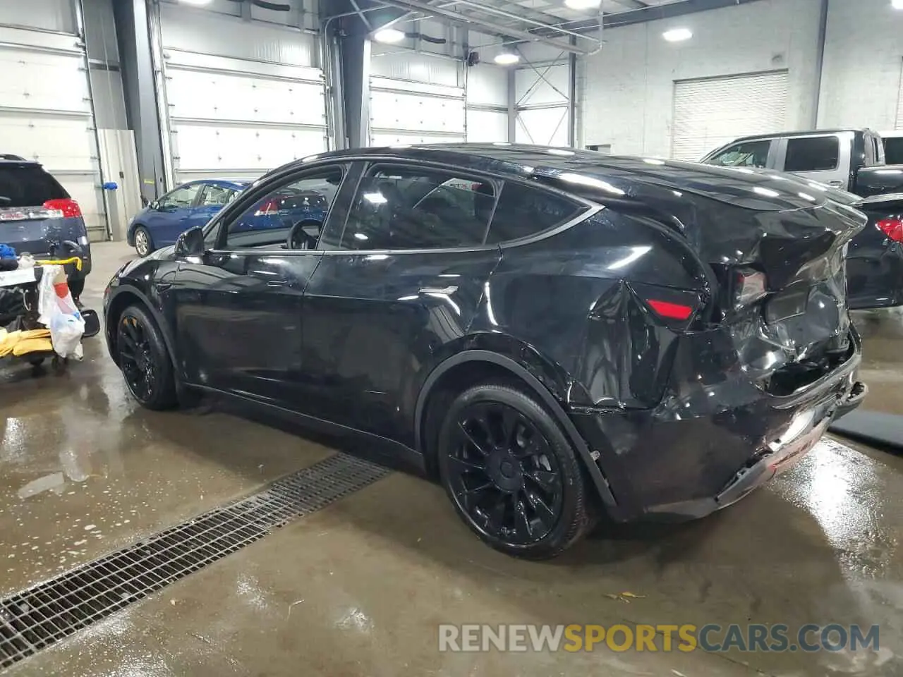 2 fotografías del automóvil dañado 7SAYGDEE8PA124104 TESLA MODEL Y 2023