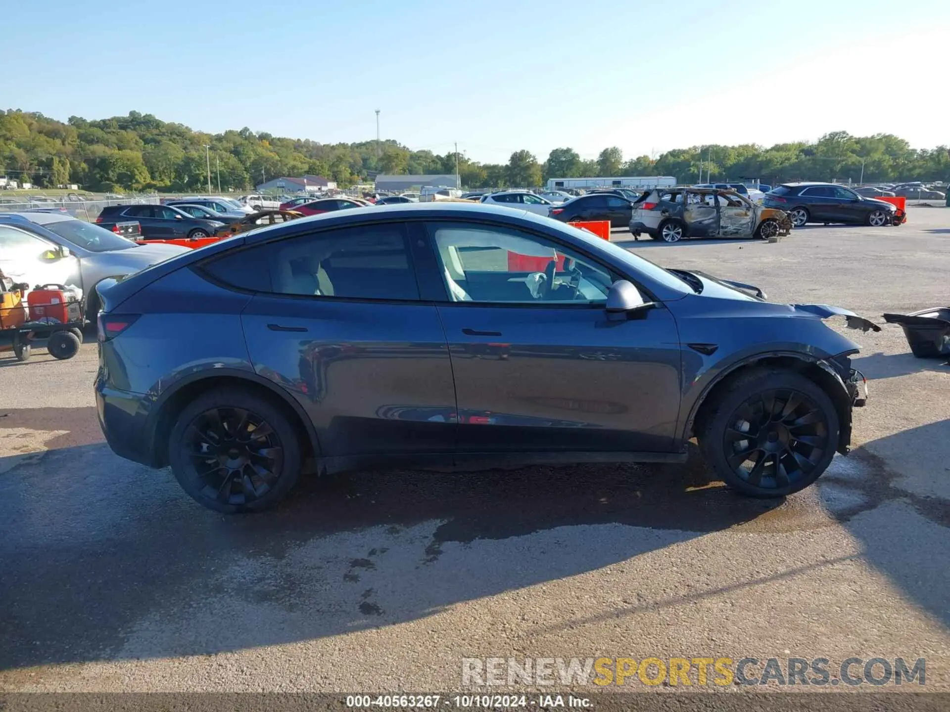 14 fotografías del automóvil dañado 7SAYGDEE8PA176557 TESLA MODEL Y 2023