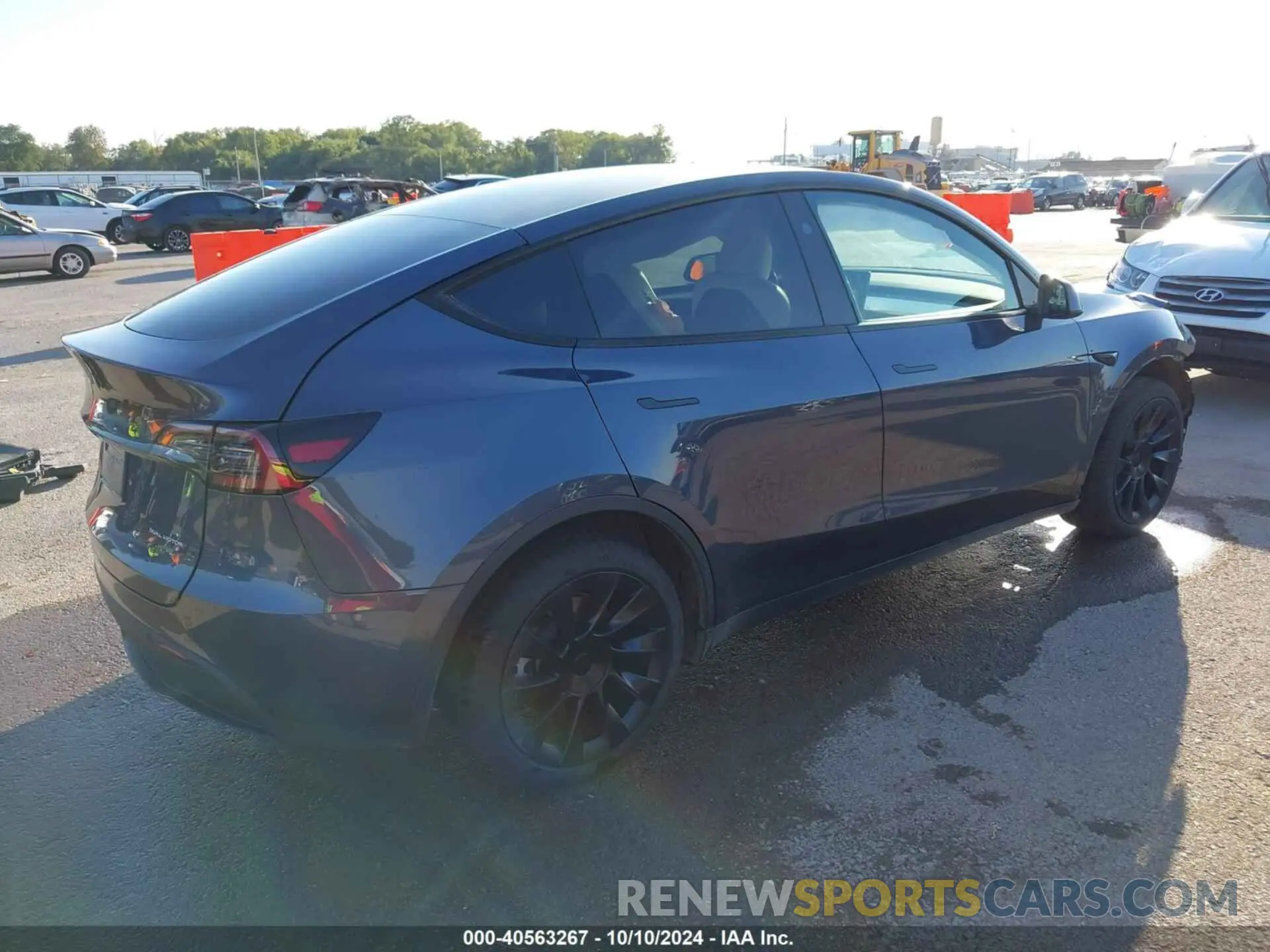 4 fotografías del automóvil dañado 7SAYGDEE8PA176557 TESLA MODEL Y 2023