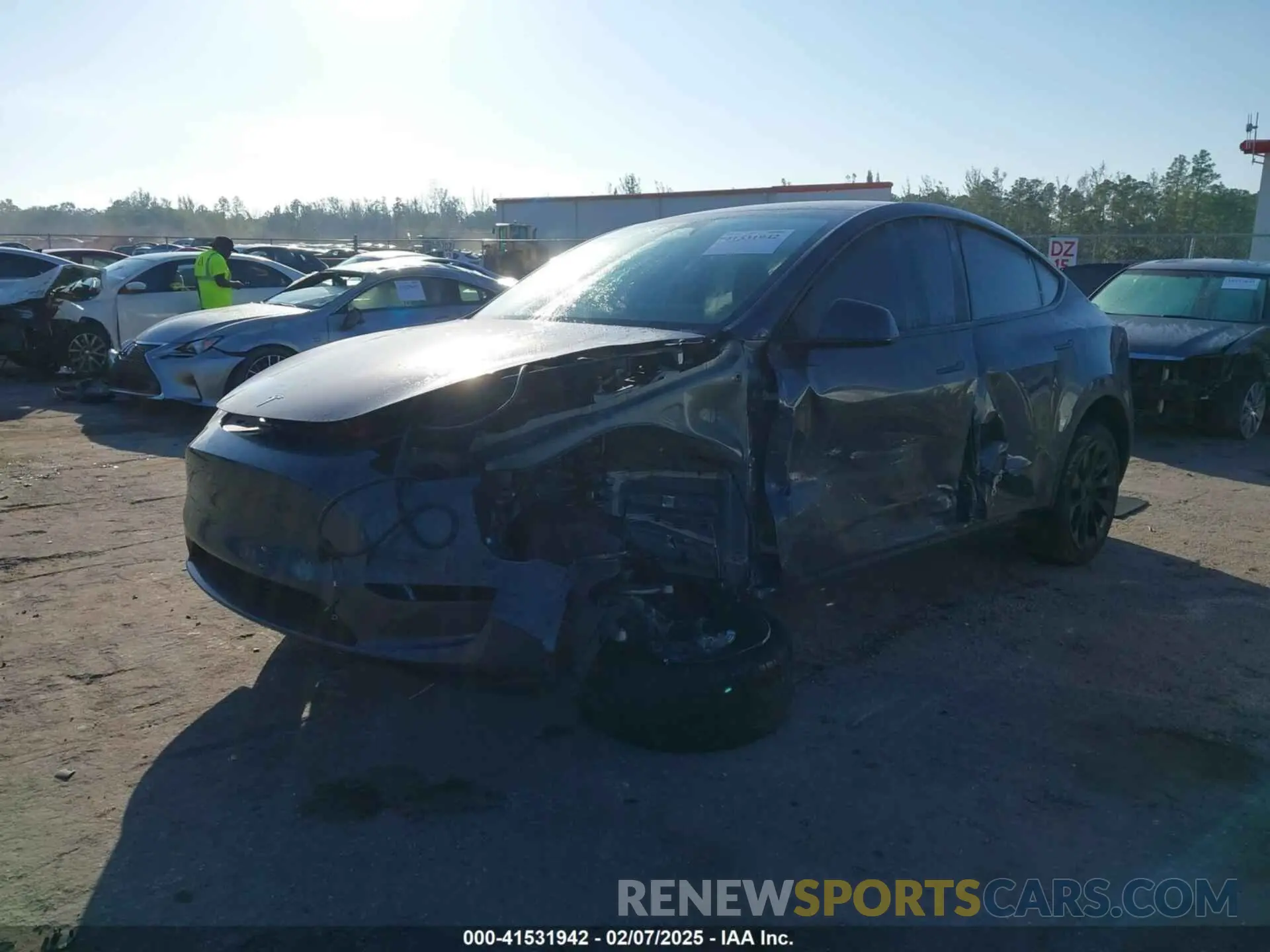 2 fotografías del automóvil dañado 7SAYGDEE8PA183198 TESLA MODEL Y 2023
