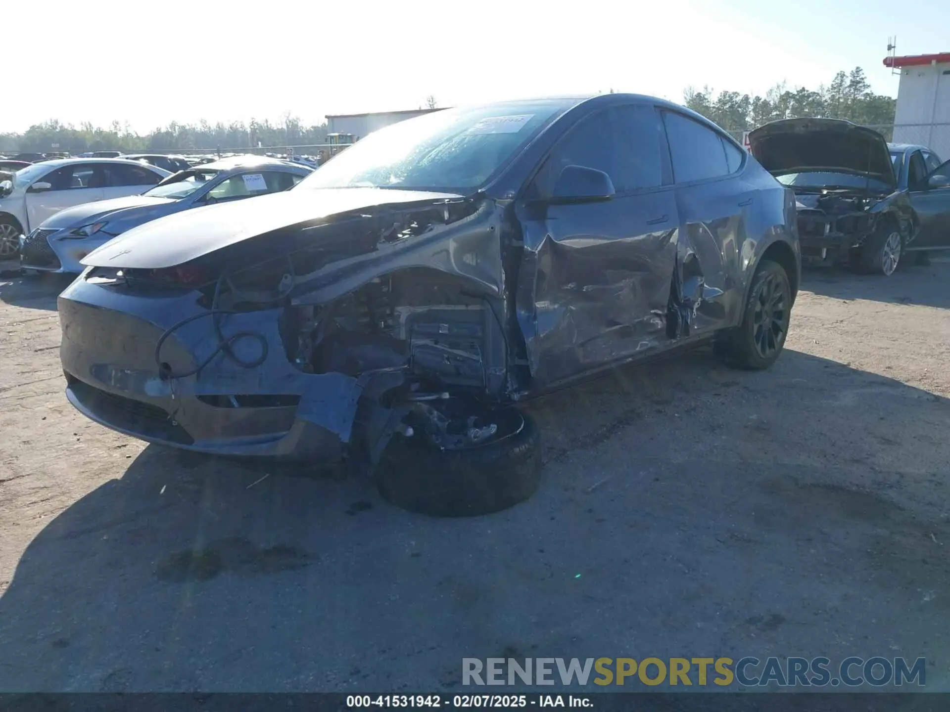 6 fotografías del automóvil dañado 7SAYGDEE8PA183198 TESLA MODEL Y 2023