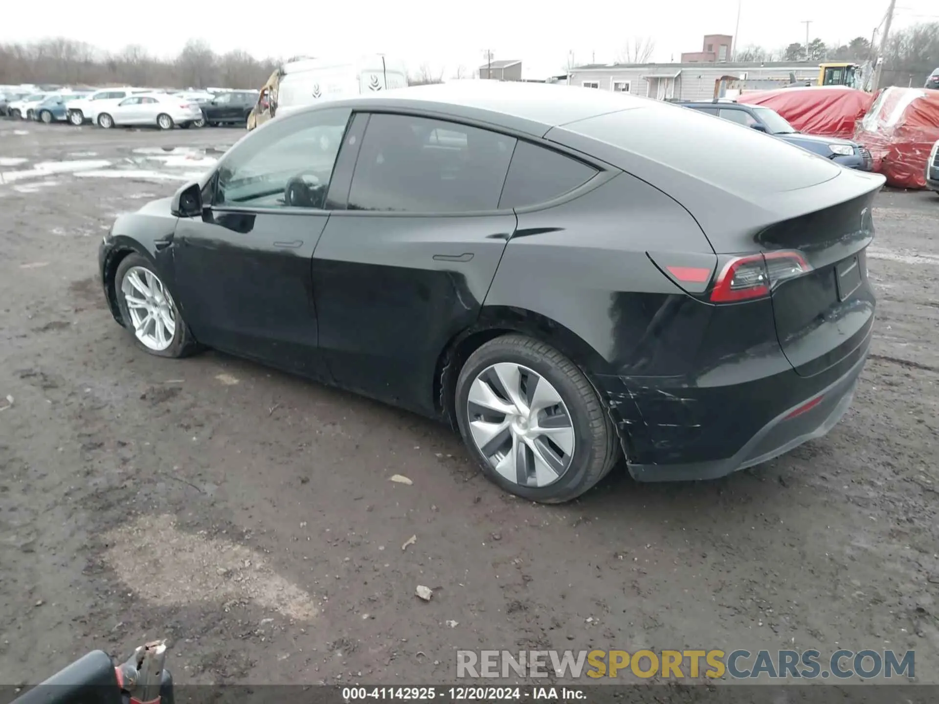 3 fotografías del automóvil dañado 7SAYGDEE8PA183671 TESLA MODEL Y 2023