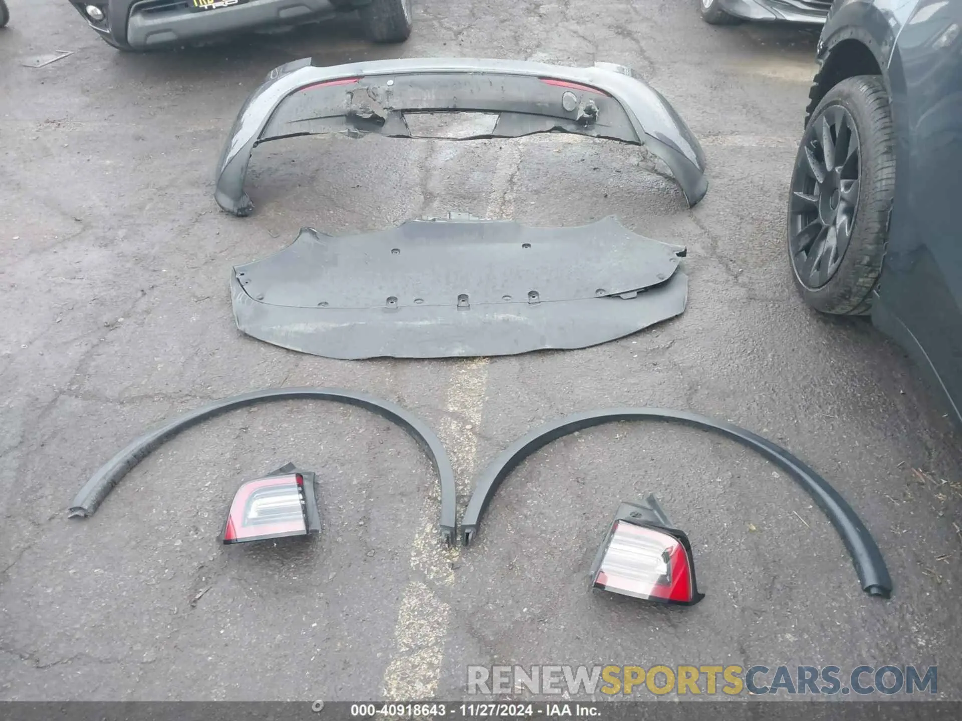 12 fotografías del automóvil dañado 7SAYGDEE8PA193004 TESLA MODEL Y 2023
