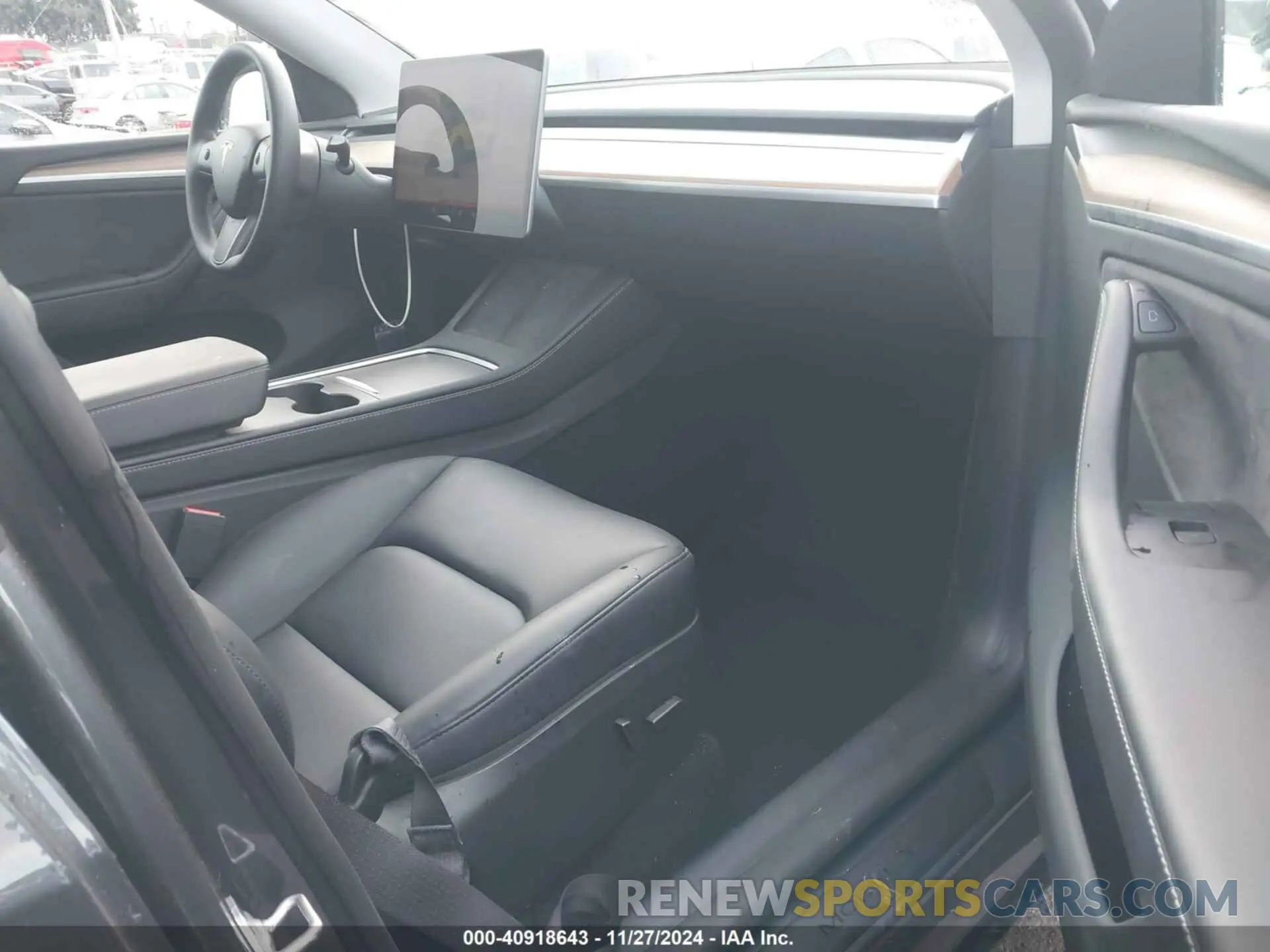 5 fotografías del automóvil dañado 7SAYGDEE8PA193004 TESLA MODEL Y 2023