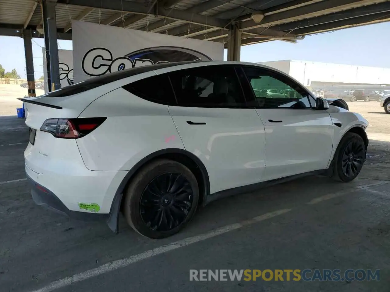 3 fotografías del automóvil dañado 7SAYGDEE8PF620703 TESLA MODEL Y 2023