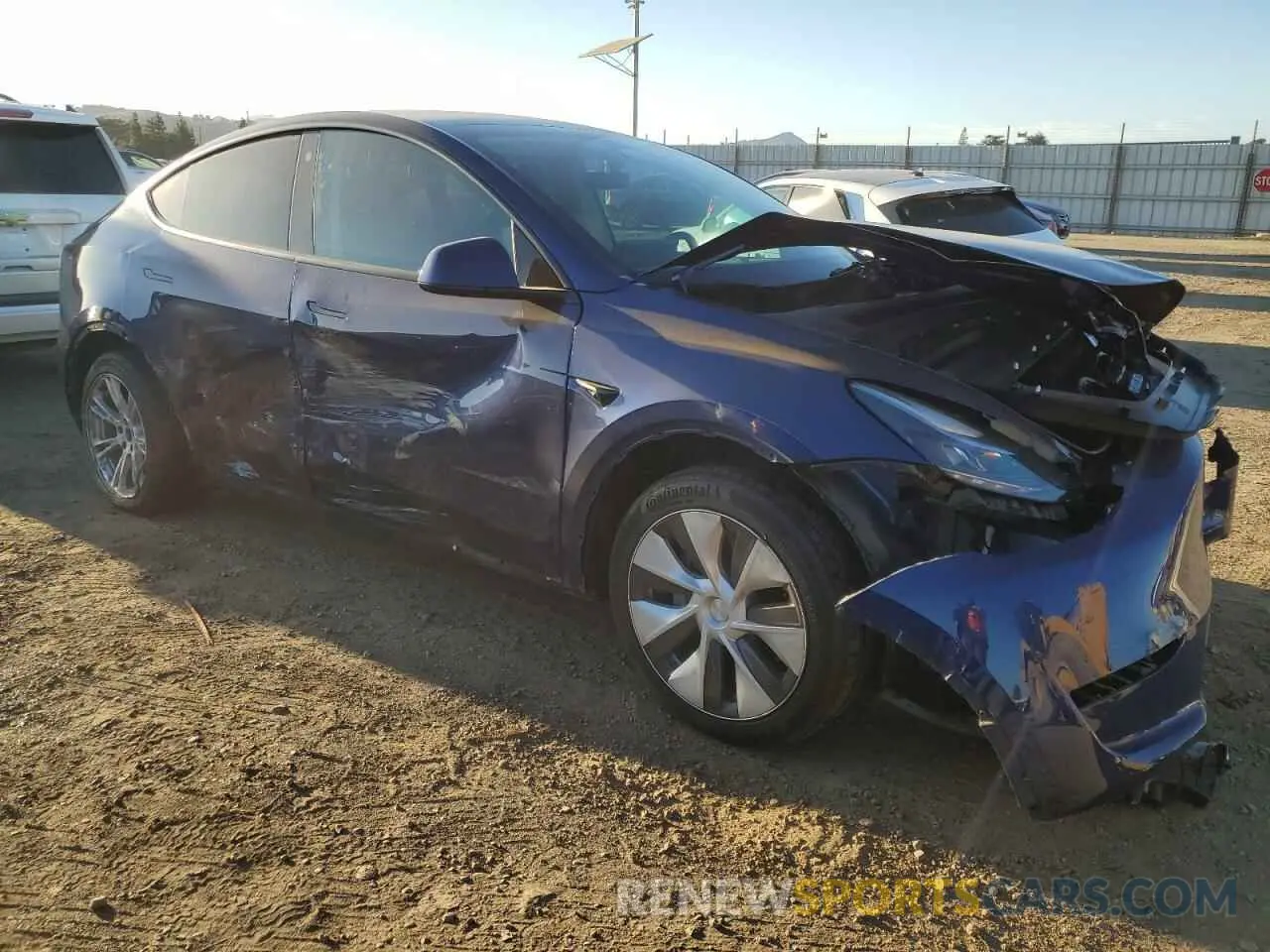 4 fotografías del automóvil dañado 7SAYGDEE8PF635251 TESLA MODEL Y 2023