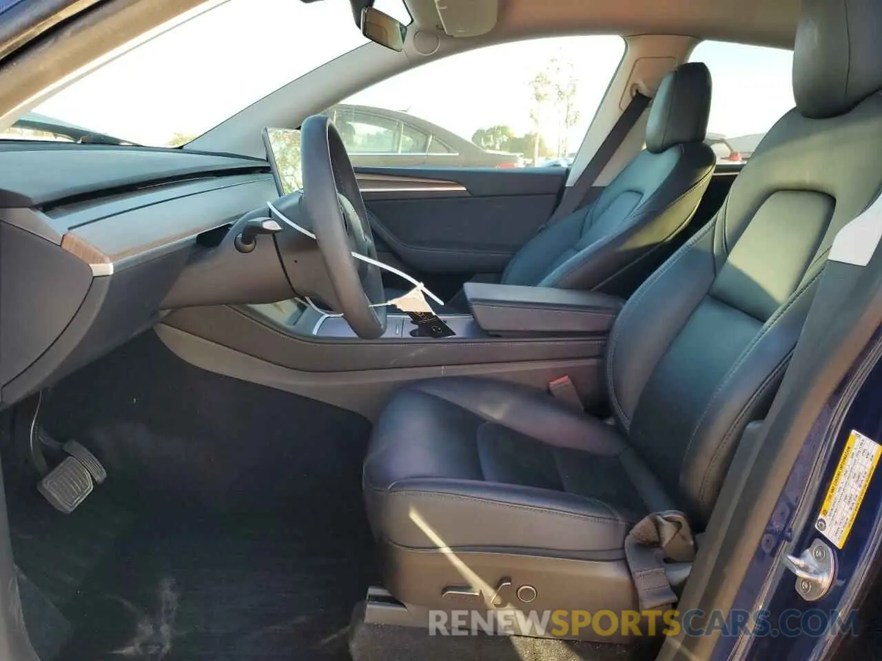 7 fotografías del automóvil dañado 7SAYGDEE8PF635251 TESLA MODEL Y 2023