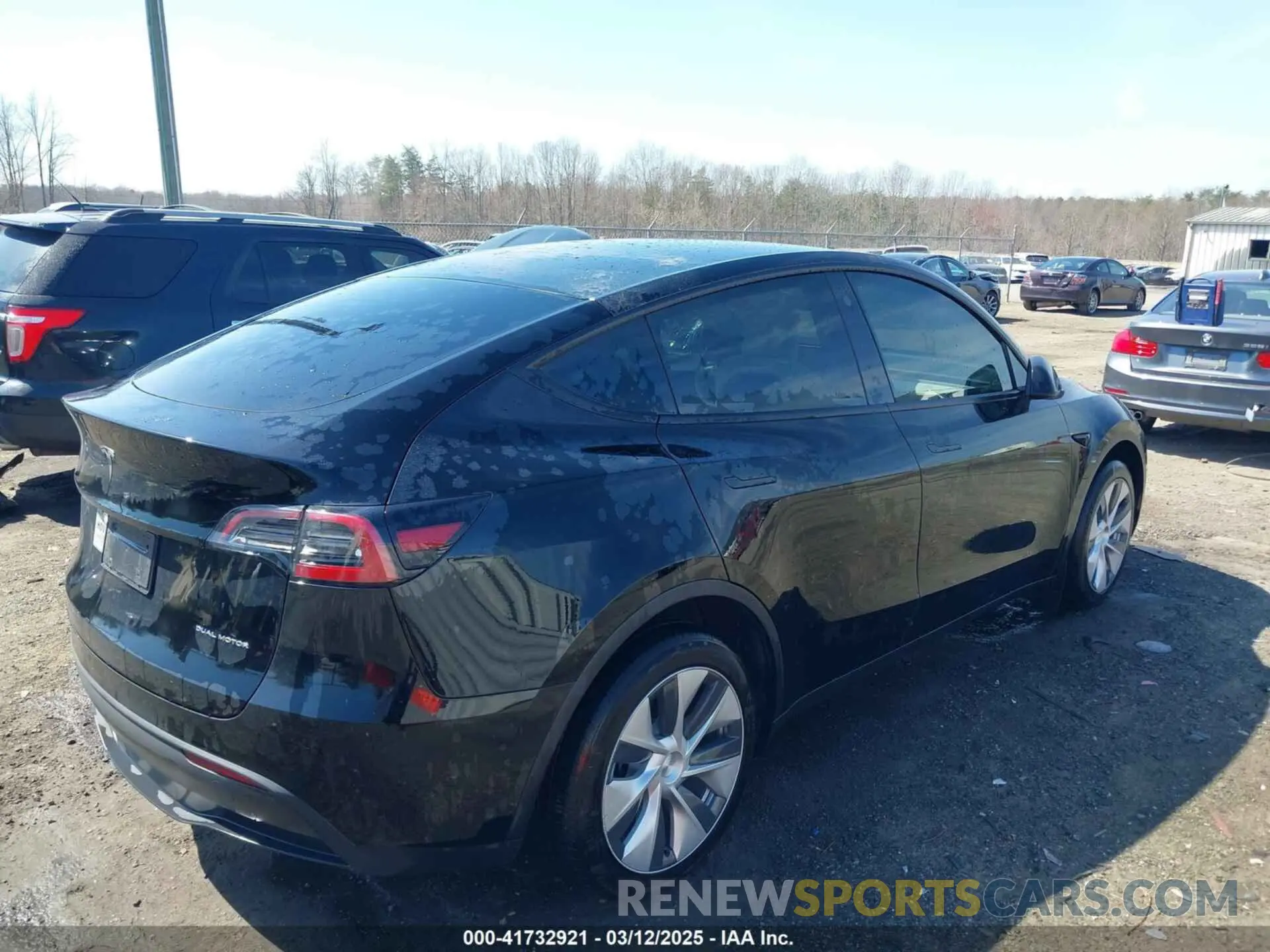 4 fotografías del automóvil dañado 7SAYGDEE8PF638859 TESLA MODEL Y 2023