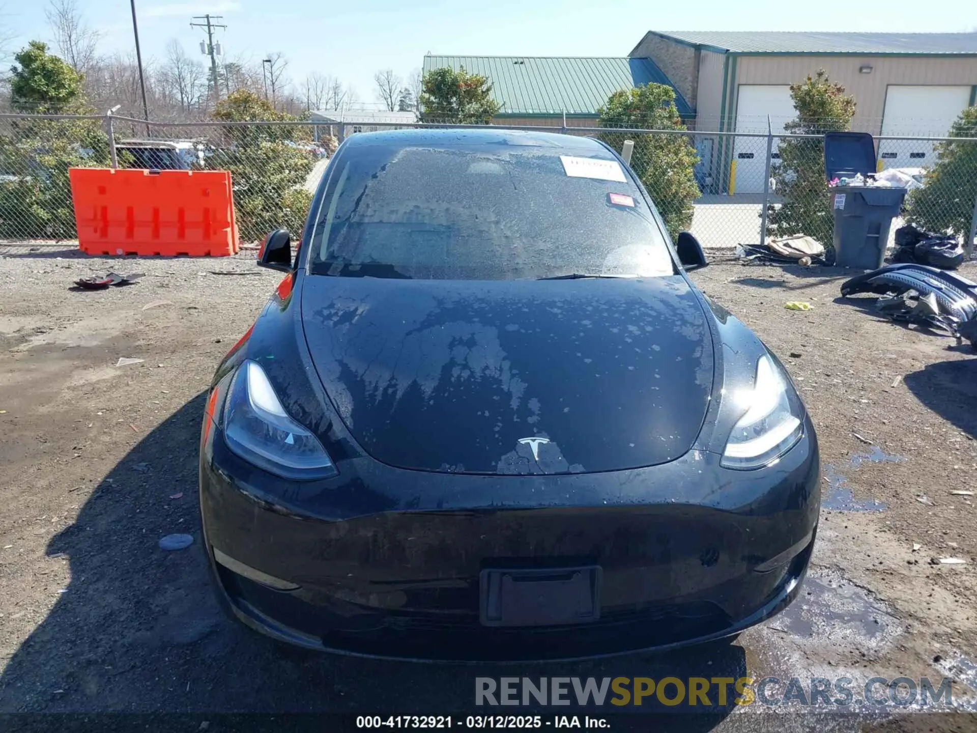 6 fotografías del automóvil dañado 7SAYGDEE8PF638859 TESLA MODEL Y 2023