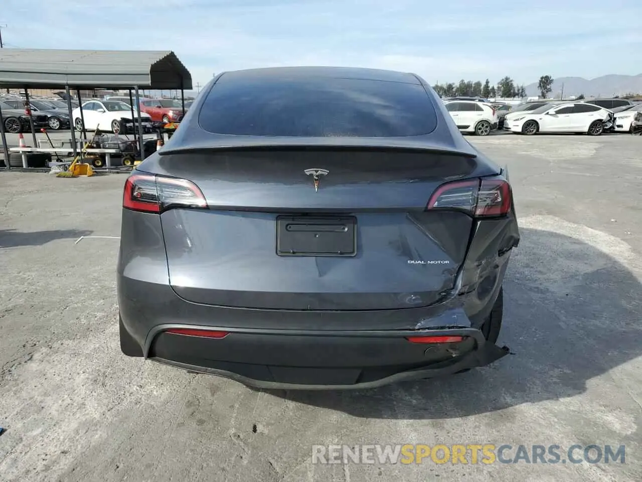 6 fotografías del automóvil dañado 7SAYGDEE8PF639252 TESLA MODEL Y 2023