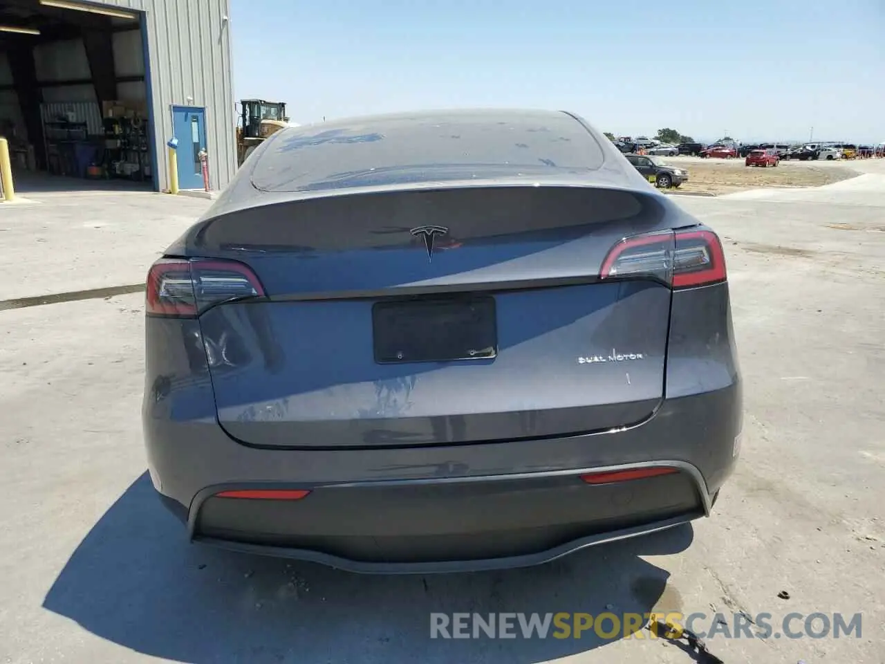 6 fotografías del automóvil dañado 7SAYGDEE8PF710580 TESLA MODEL Y 2023