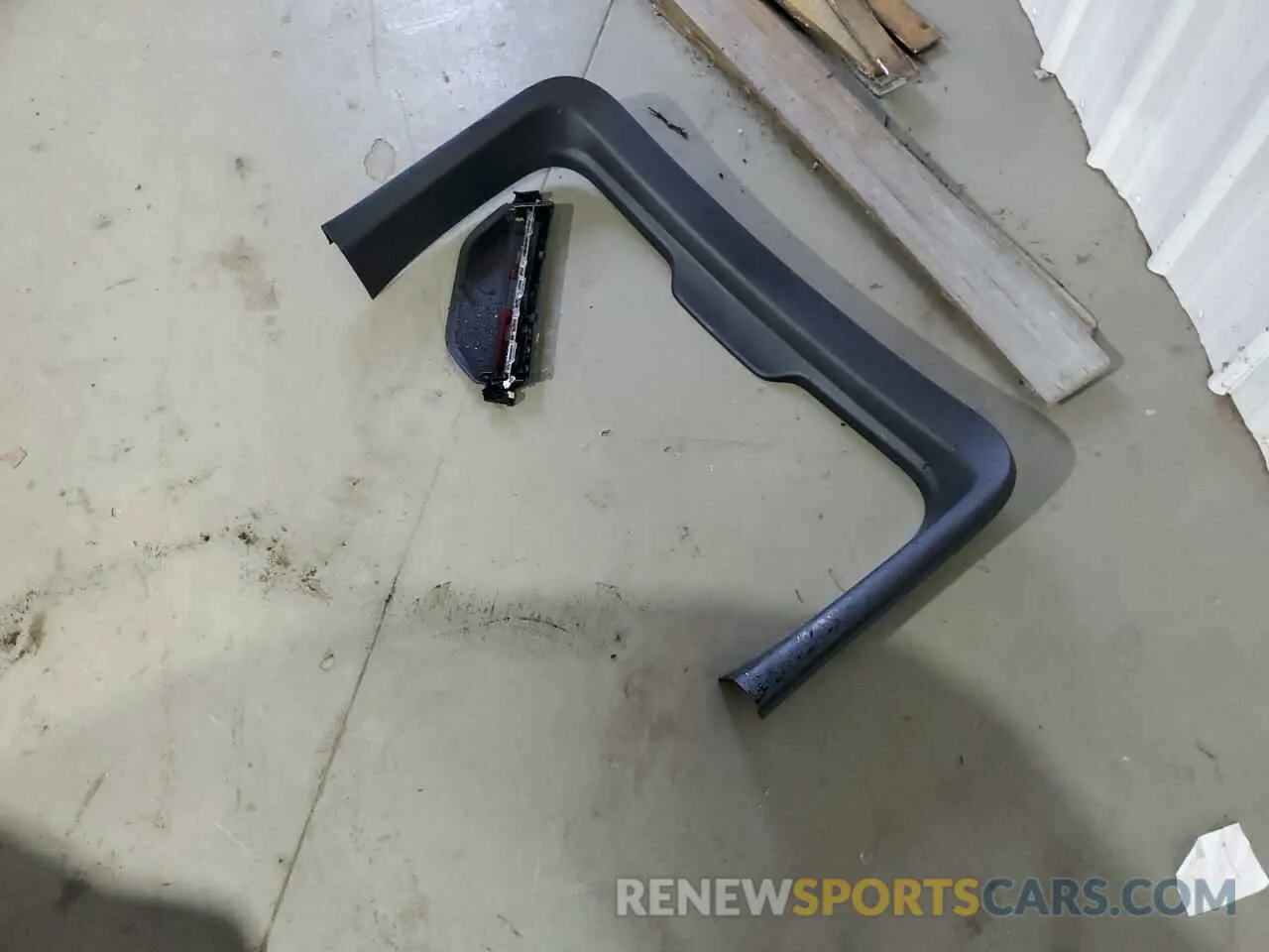 12 fotografías del automóvil dañado 7SAYGDEE8PF814874 TESLA MODEL Y 2023