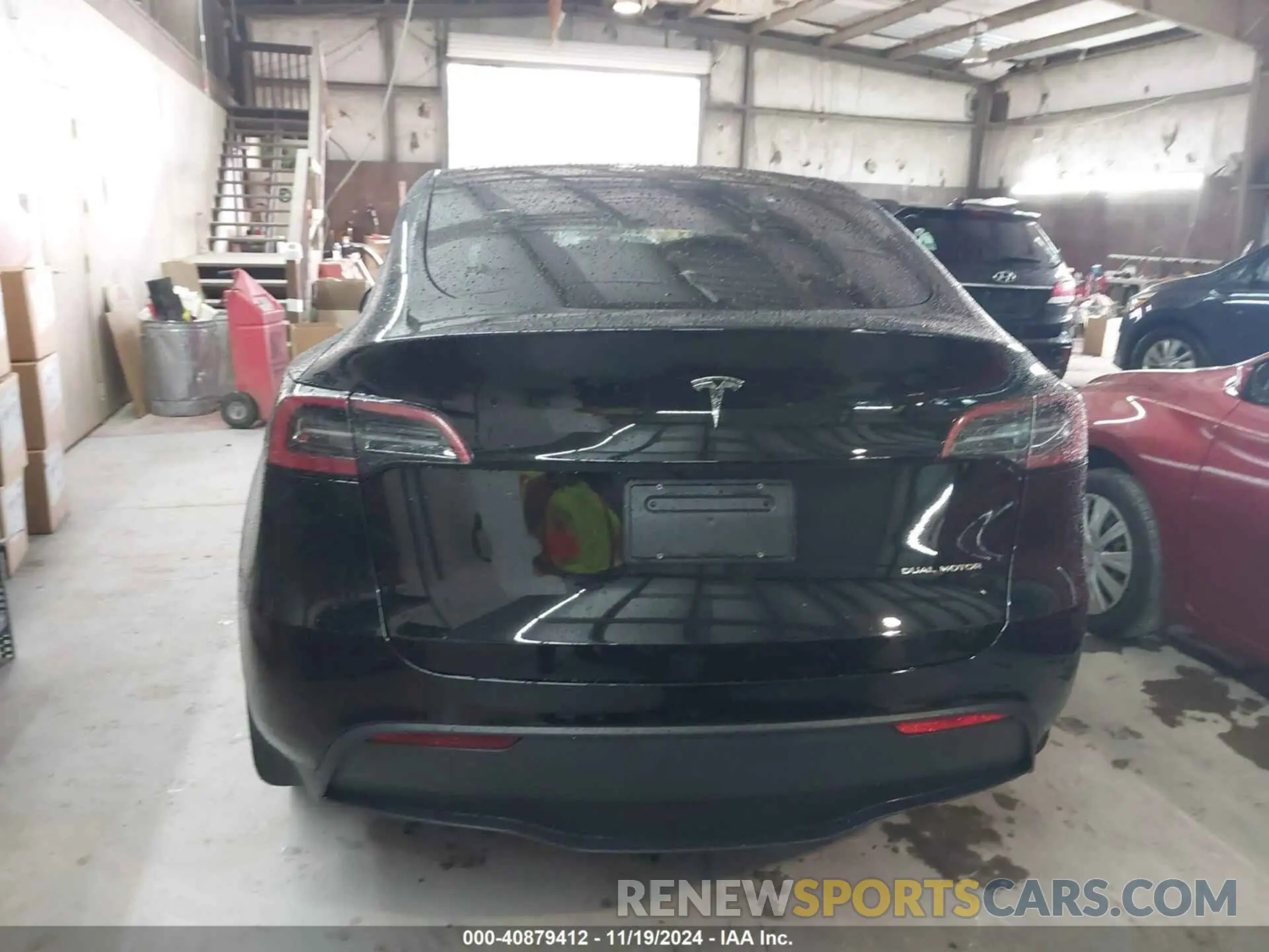 15 fotografías del automóvil dañado 7SAYGDEE8PF835000 TESLA MODEL Y 2023
