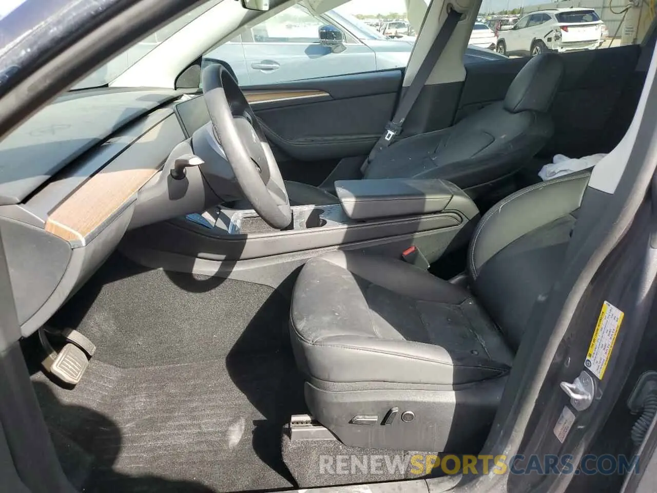 7 fotografías del automóvil dañado 7SAYGDEE8PF875383 TESLA MODEL Y 2023