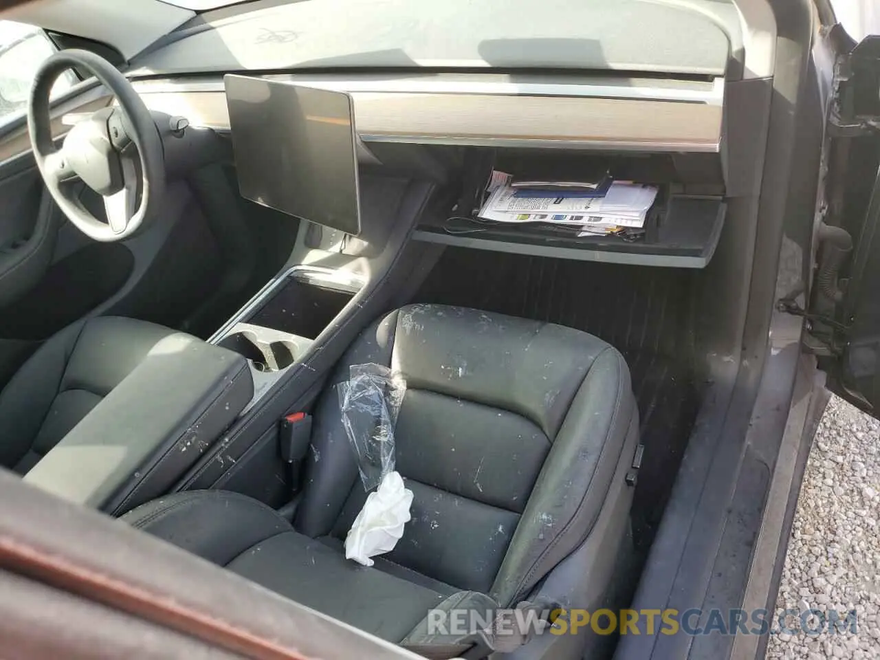 8 fotografías del automóvil dañado 7SAYGDEE8PF875383 TESLA MODEL Y 2023