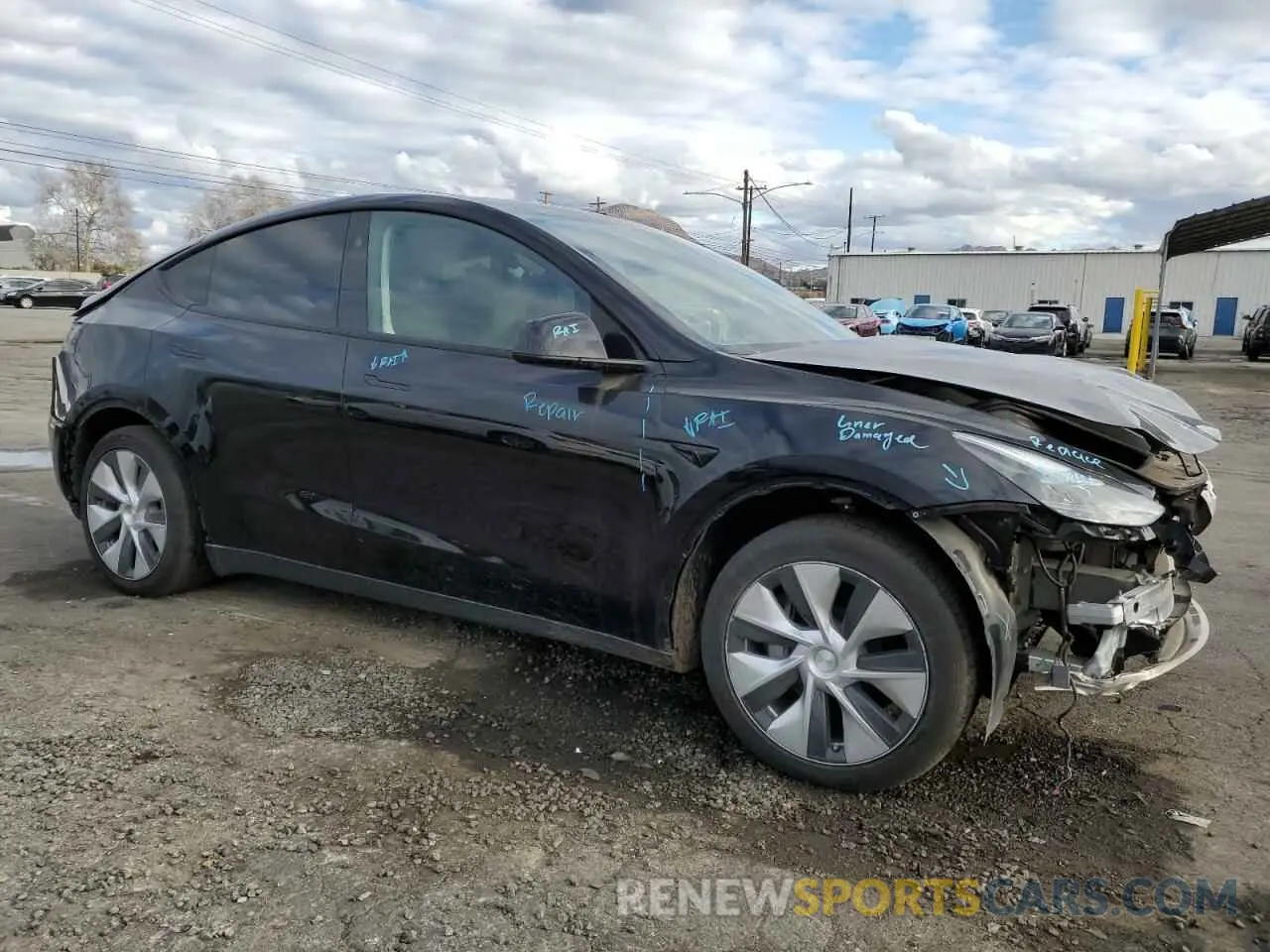 4 fotografías del automóvil dañado 7SAYGDEE8PF877926 TESLA MODEL Y 2023