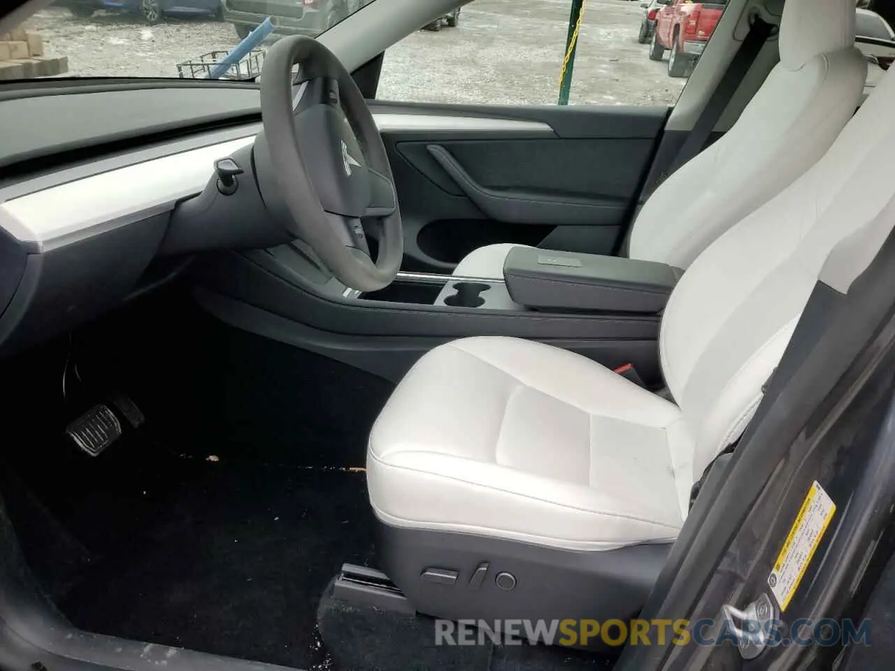 7 fotografías del automóvil dañado 7SAYGDEE8PF884567 TESLA MODEL Y 2023