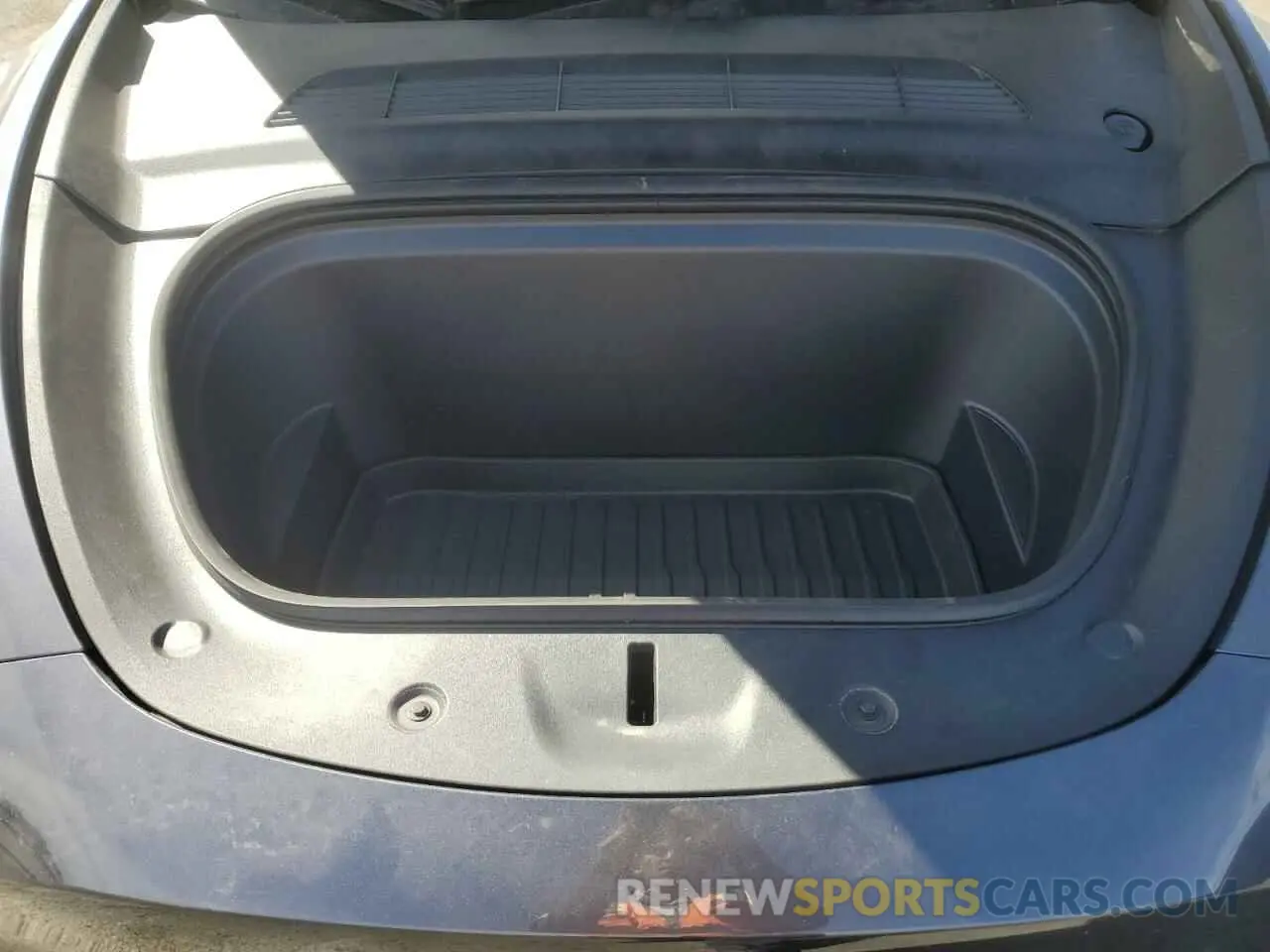 11 fotografías del automóvil dañado 7SAYGDEE8PF912643 TESLA MODEL Y 2023