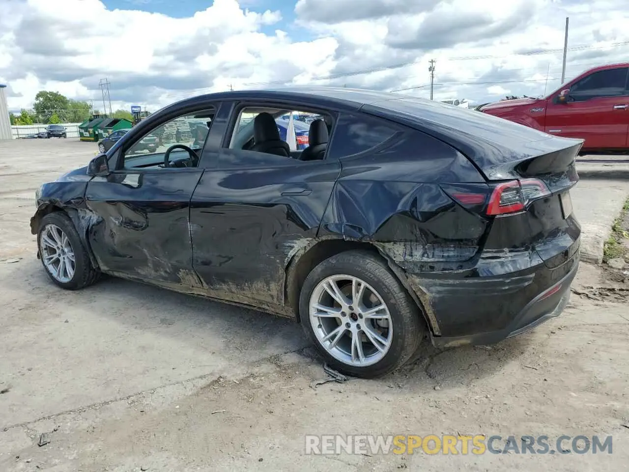 2 fotografías del automóvil dañado 7SAYGDEE9PA025940 TESLA MODEL Y 2023