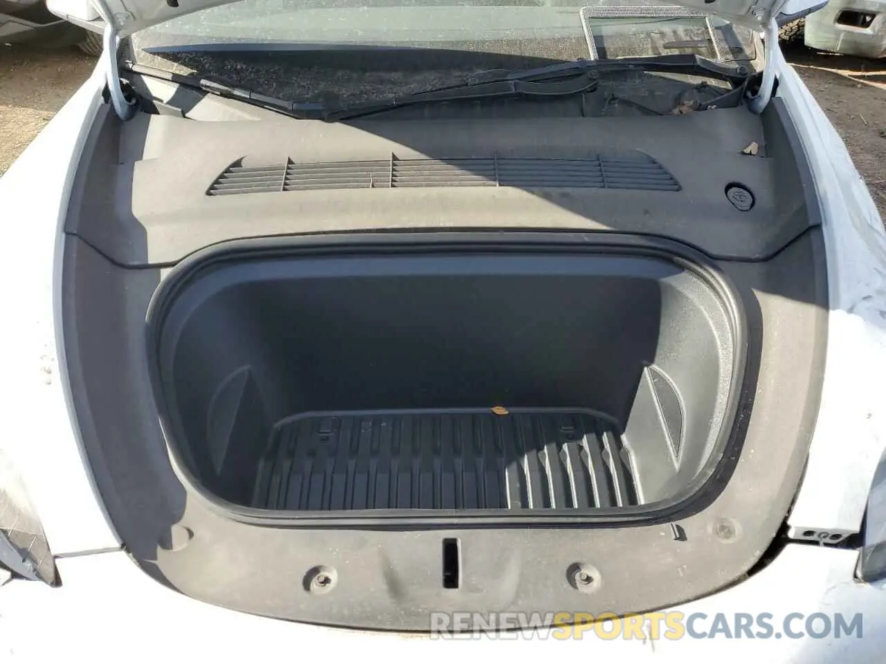 11 fotografías del automóvil dañado 7SAYGDEE9PA028773 TESLA MODEL Y 2023
