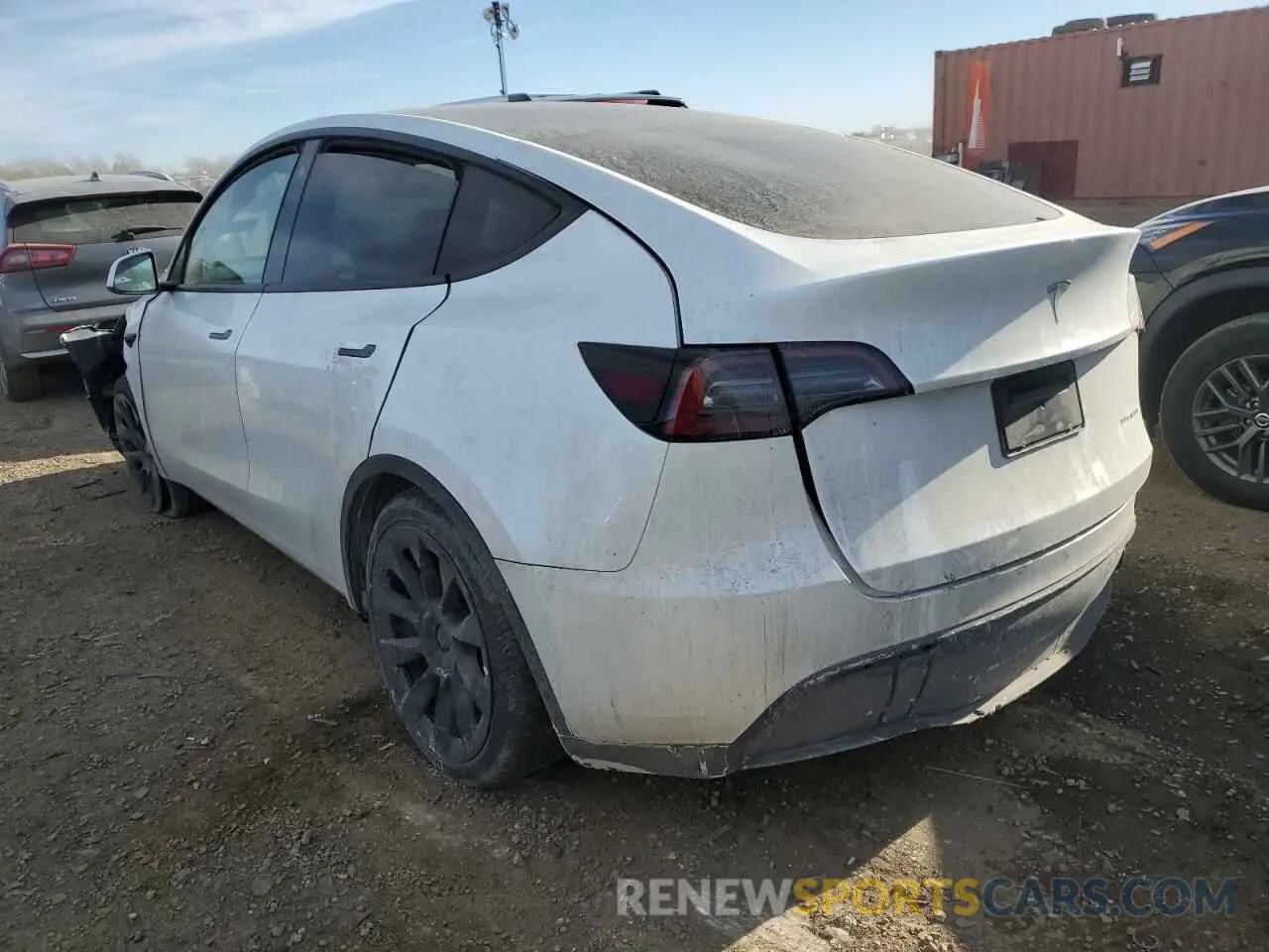 2 fotografías del automóvil dañado 7SAYGDEE9PA028773 TESLA MODEL Y 2023