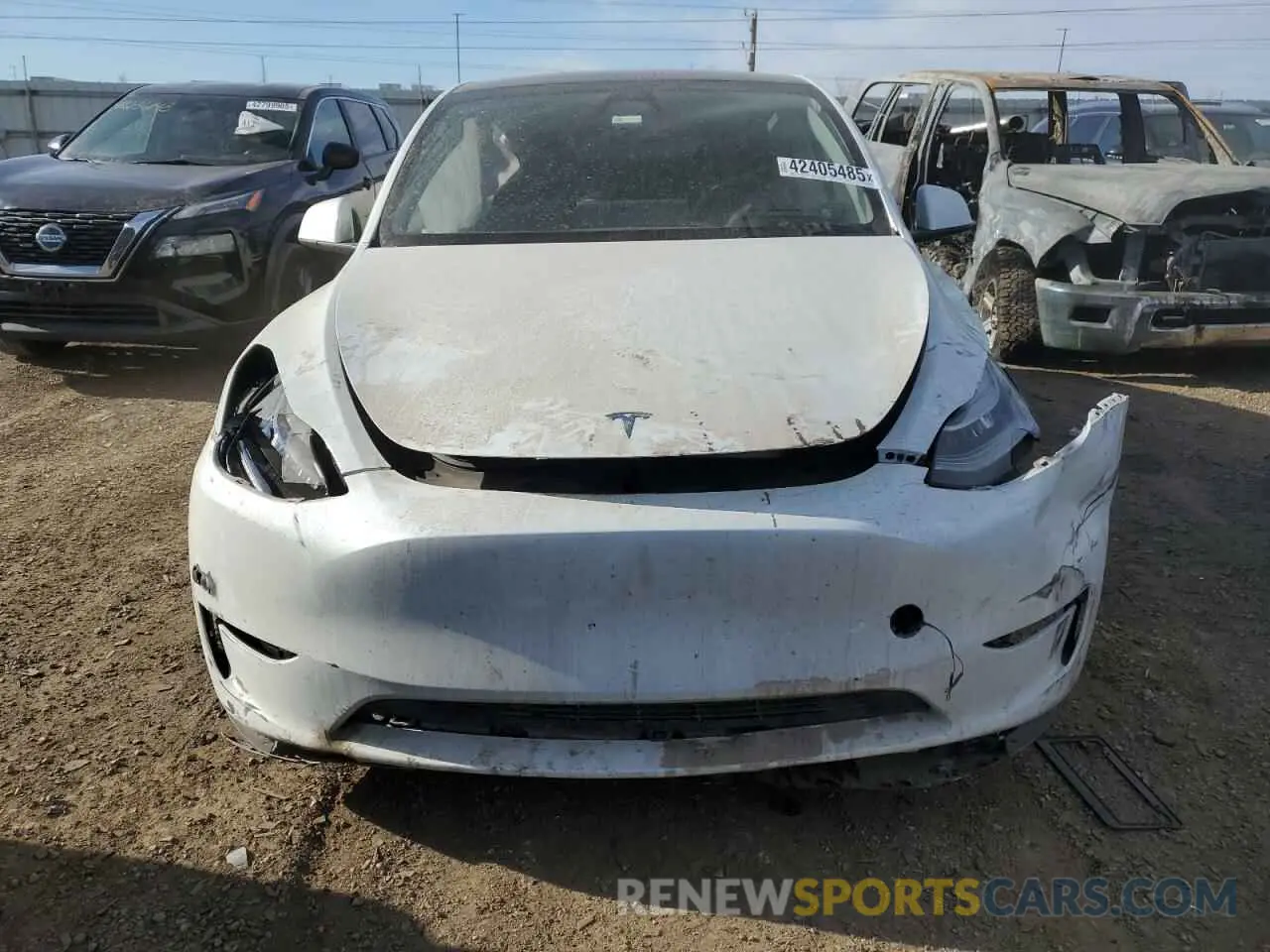 5 fotografías del automóvil dañado 7SAYGDEE9PA028773 TESLA MODEL Y 2023