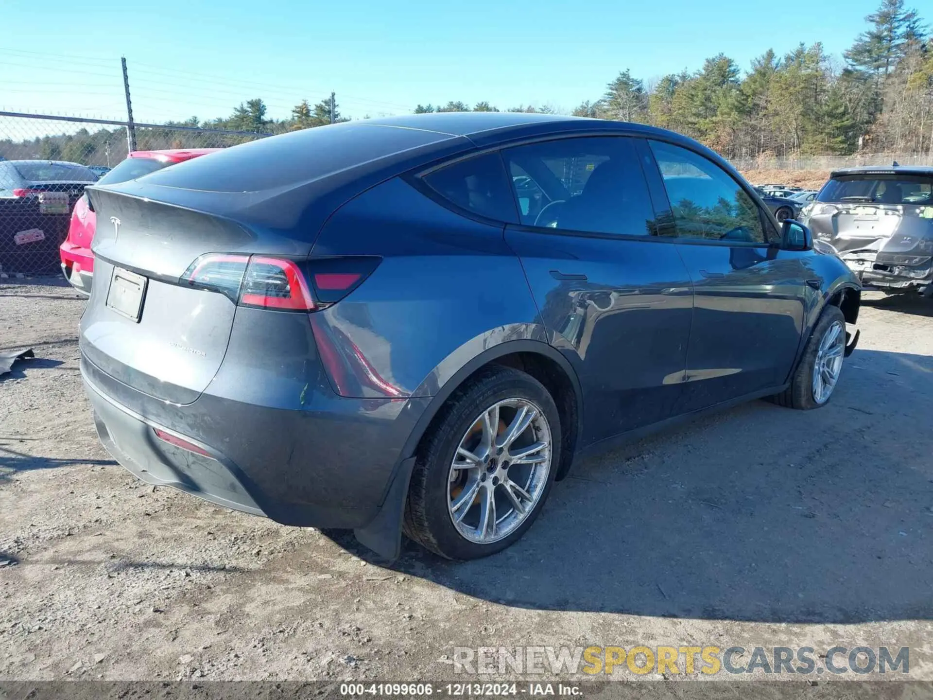 4 fotografías del automóvil dañado 7SAYGDEE9PA041474 TESLA MODEL Y 2023