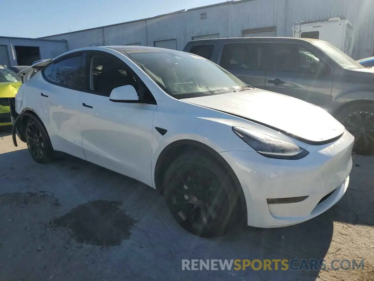 4 fotografías del automóvil dañado 7SAYGDEE9PA044407 TESLA MODEL Y 2023