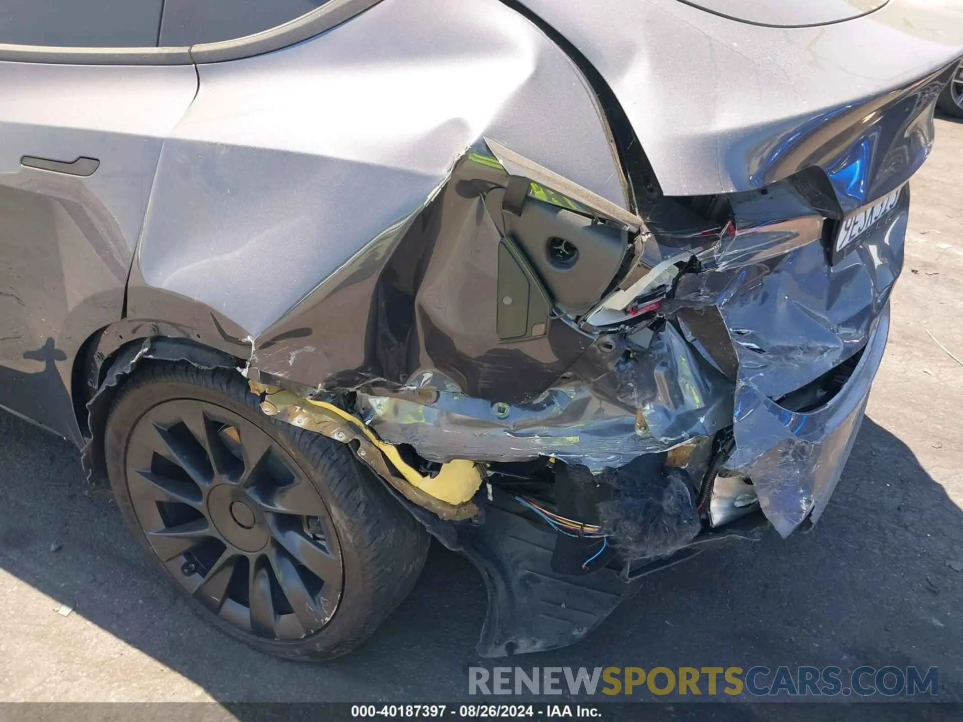 23 fotografías del automóvil dañado 7SAYGDEE9PA047291 TESLA MODEL Y 2023