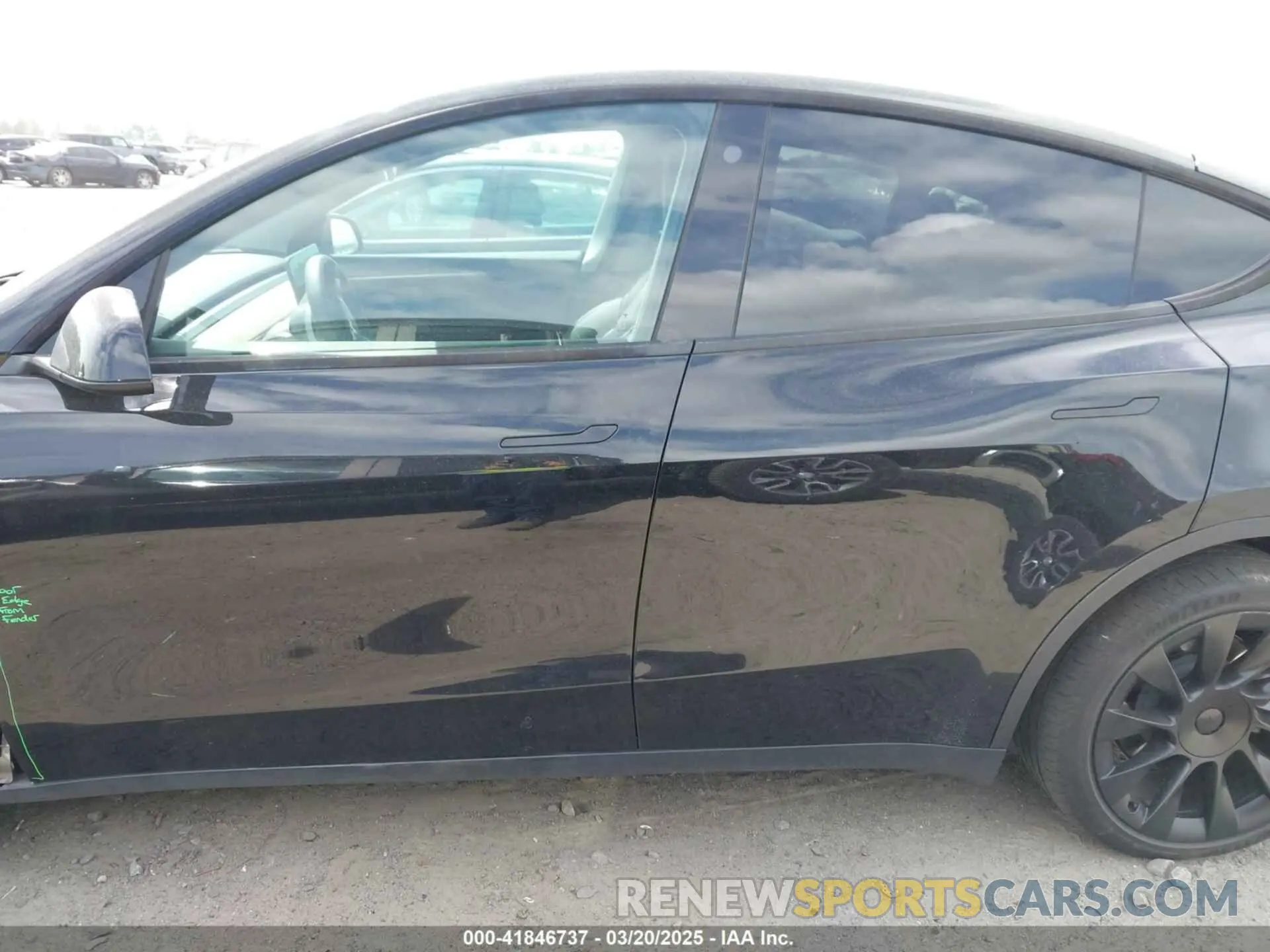 14 fotografías del automóvil dañado 7SAYGDEE9PA051535 TESLA MODEL Y 2023