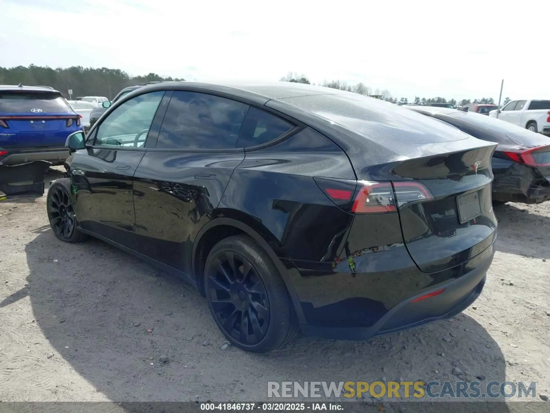 3 fotografías del automóvil dañado 7SAYGDEE9PA051535 TESLA MODEL Y 2023